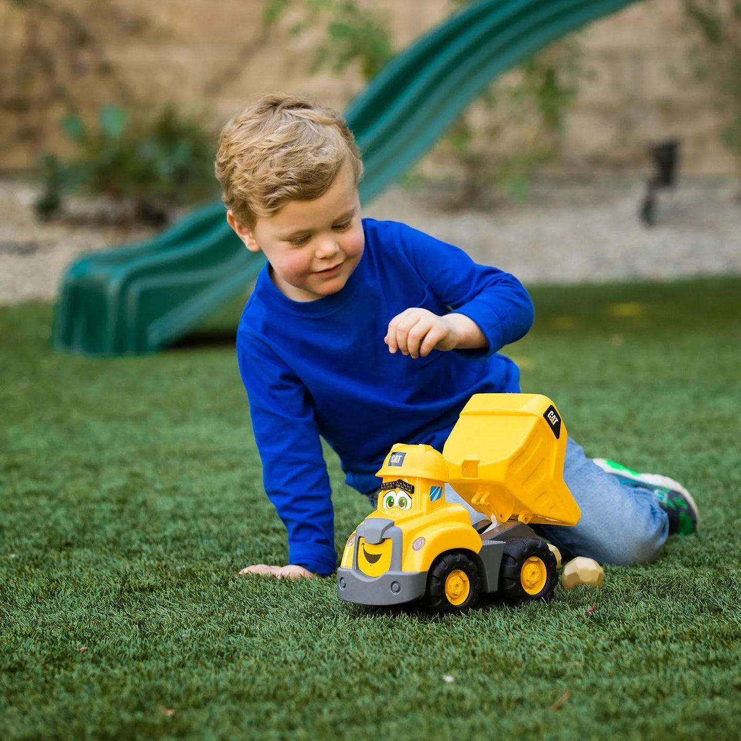 CAT Junior Crew Construction Buddies Dump Truck