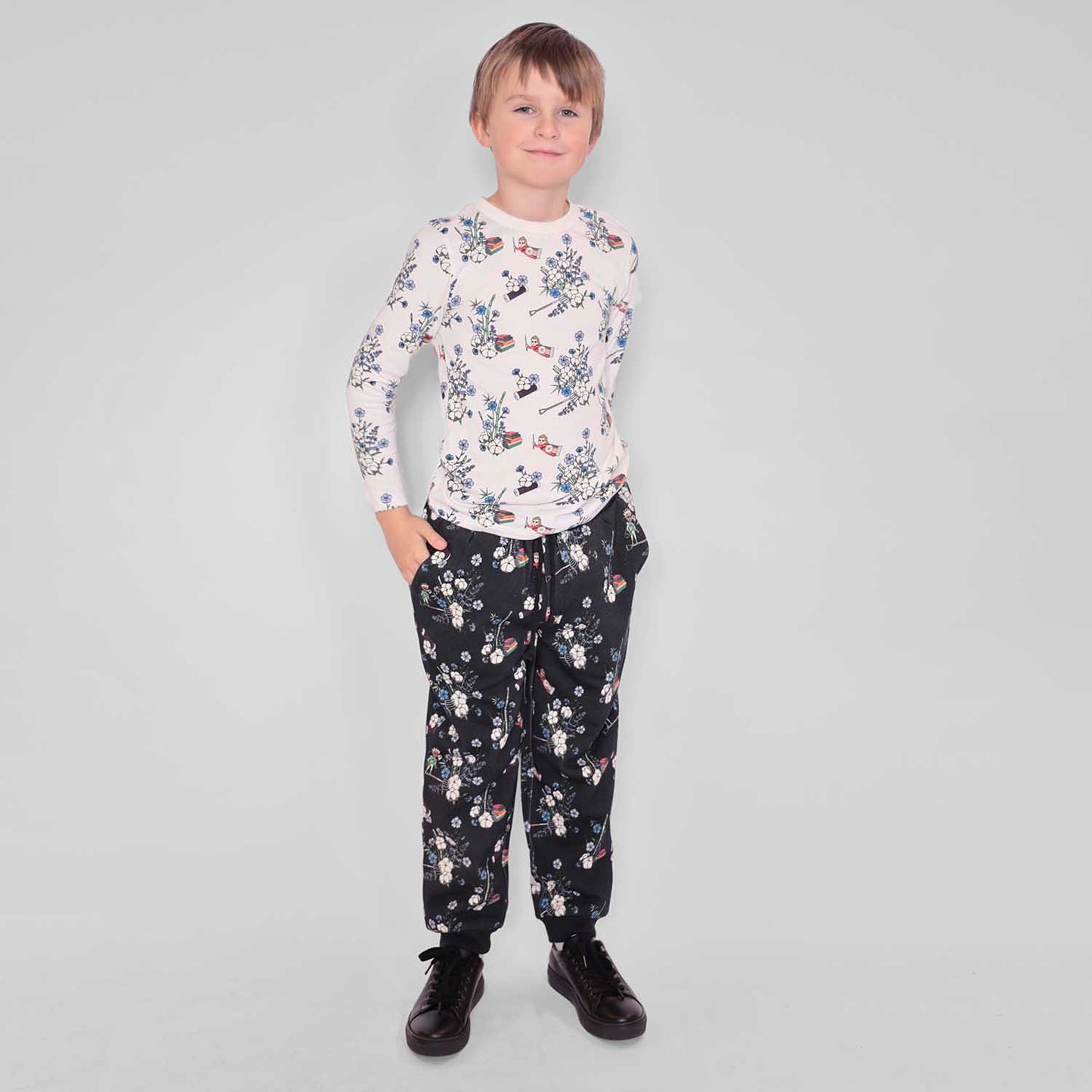Boys and Girls Sweatpants in Black Print-2