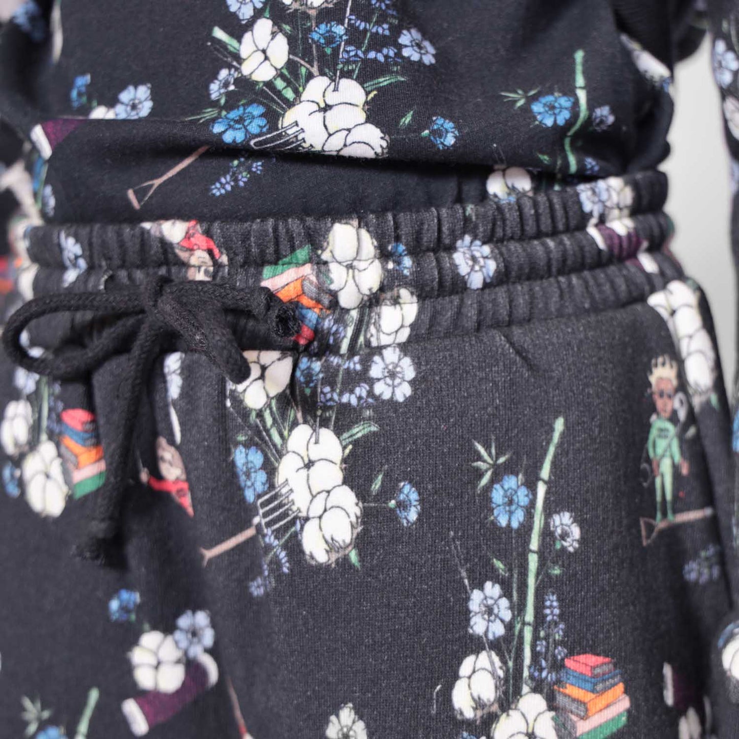 Boys and Girls Sweatpants in Black Print-3