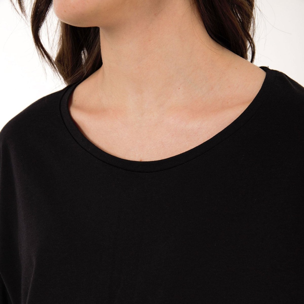 baby mom Tshirt Long Sleeve - Black - mezetto