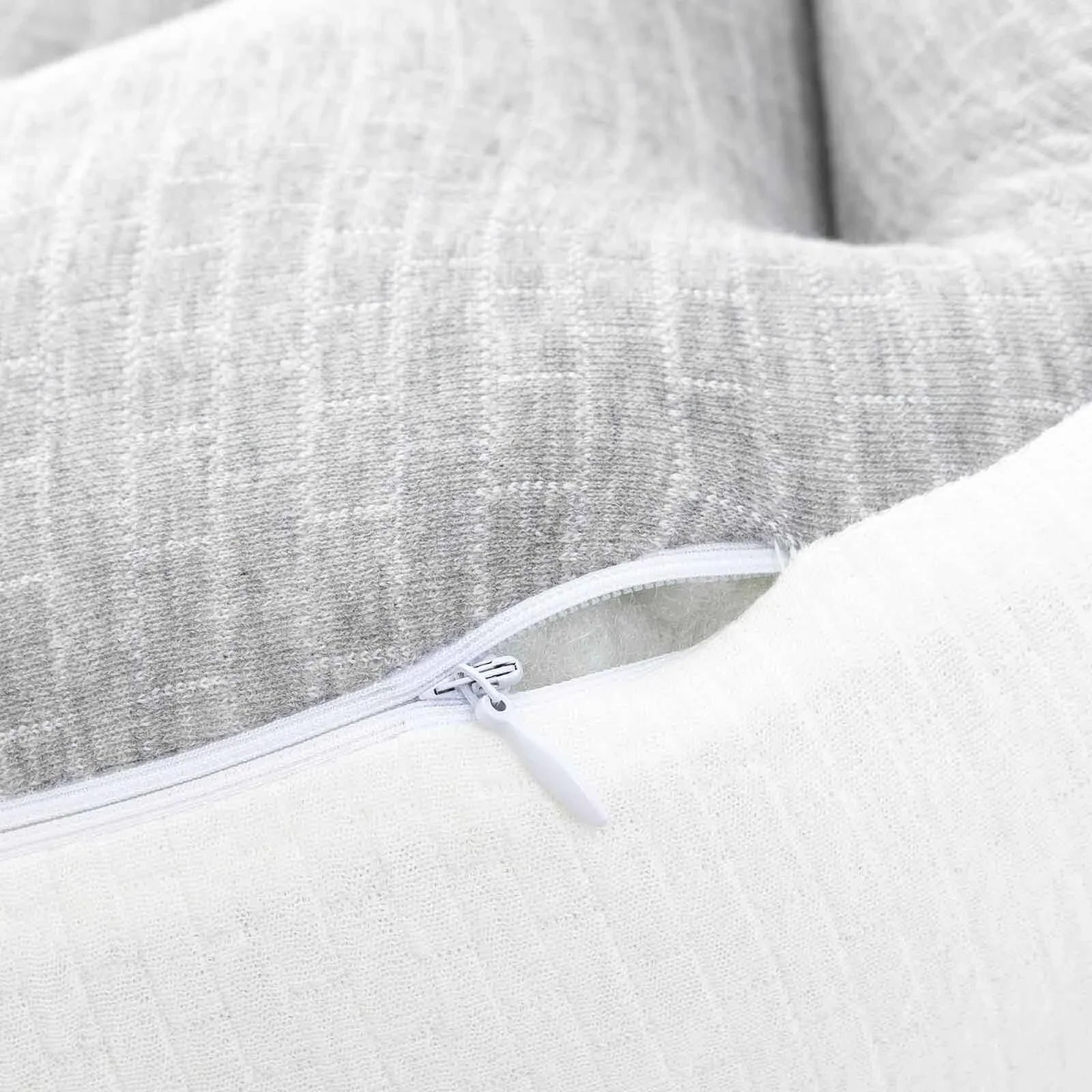 baby mom Wedge Pillow - mezetto