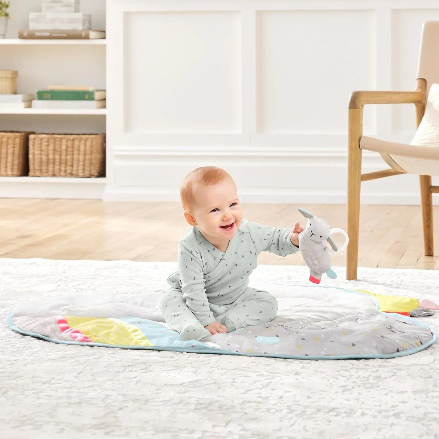 Skip Hop Silver Lining Cloud Activity Gym