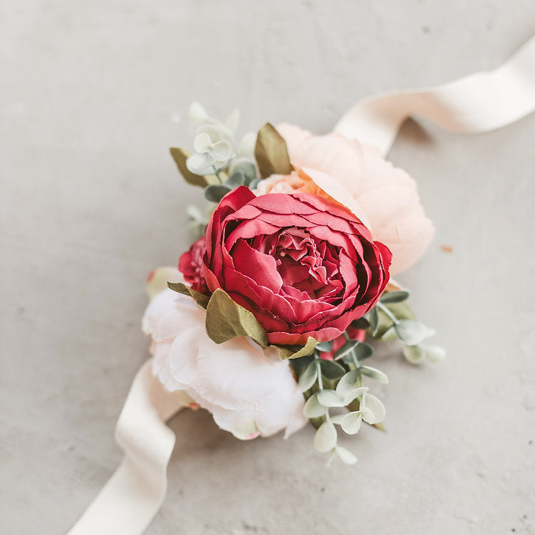 MINICAMP Pfingstrosen-Blumengirlande für Tipi & Kinderzimmer-Dekor | Weiß, Beige & Rosa