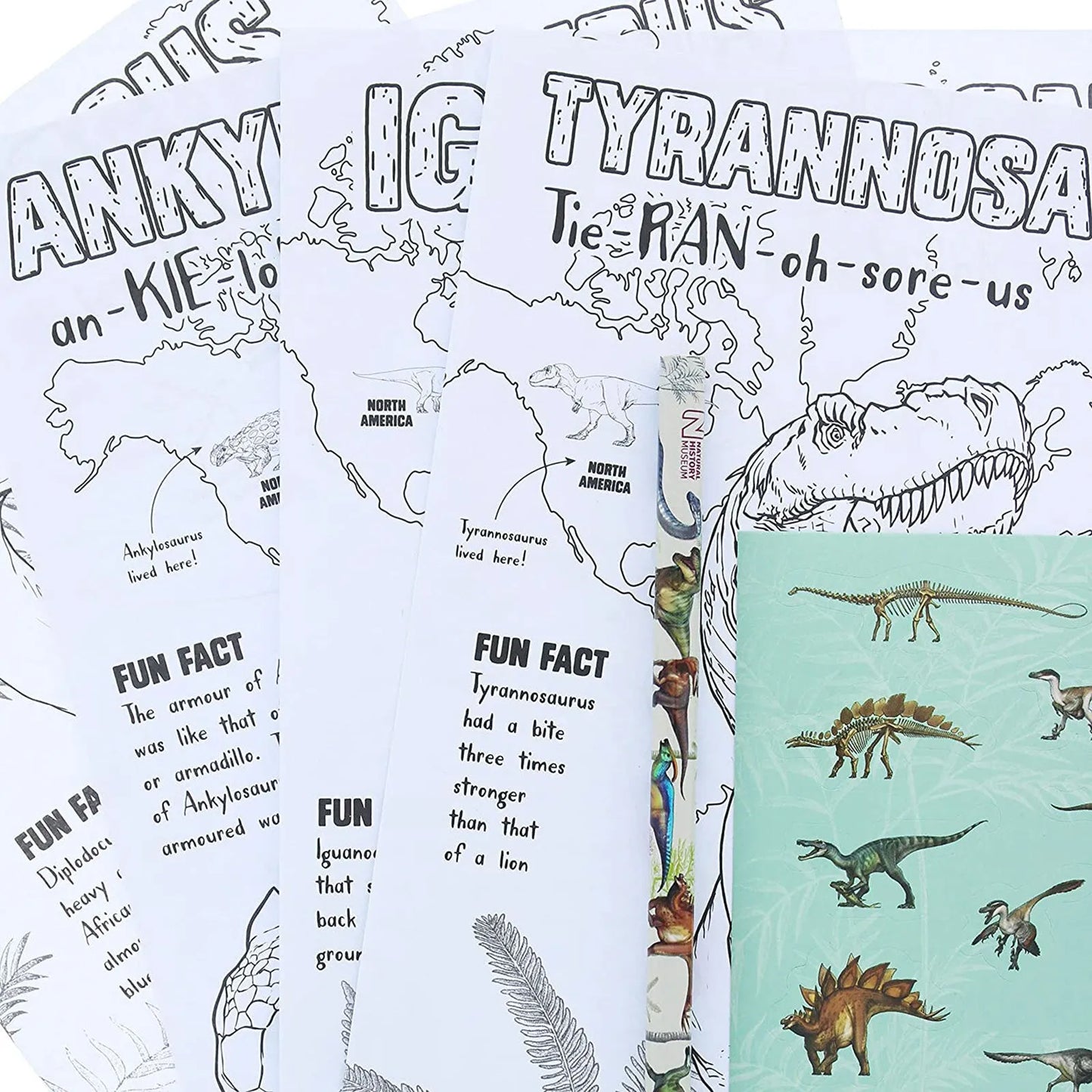 National History Museum Mini Travel Set