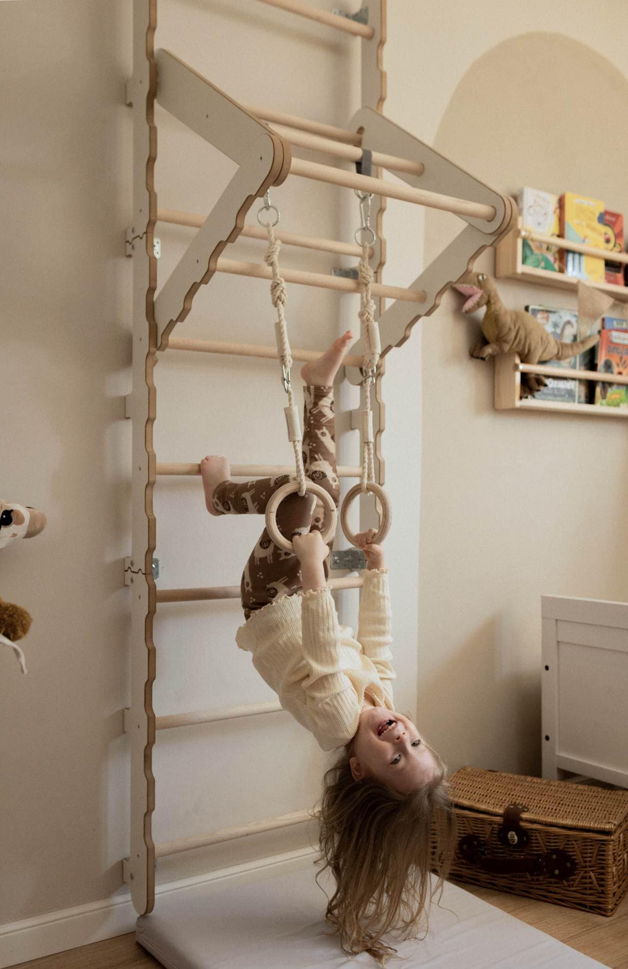 MAMOI® Swedish ladder, Wooden gorilla gym for kids, Indoor baby climbing frame for toddlers, Monkey bars and play gym, Childrens climbing wall, Gymnastics bar and equipment for home-6