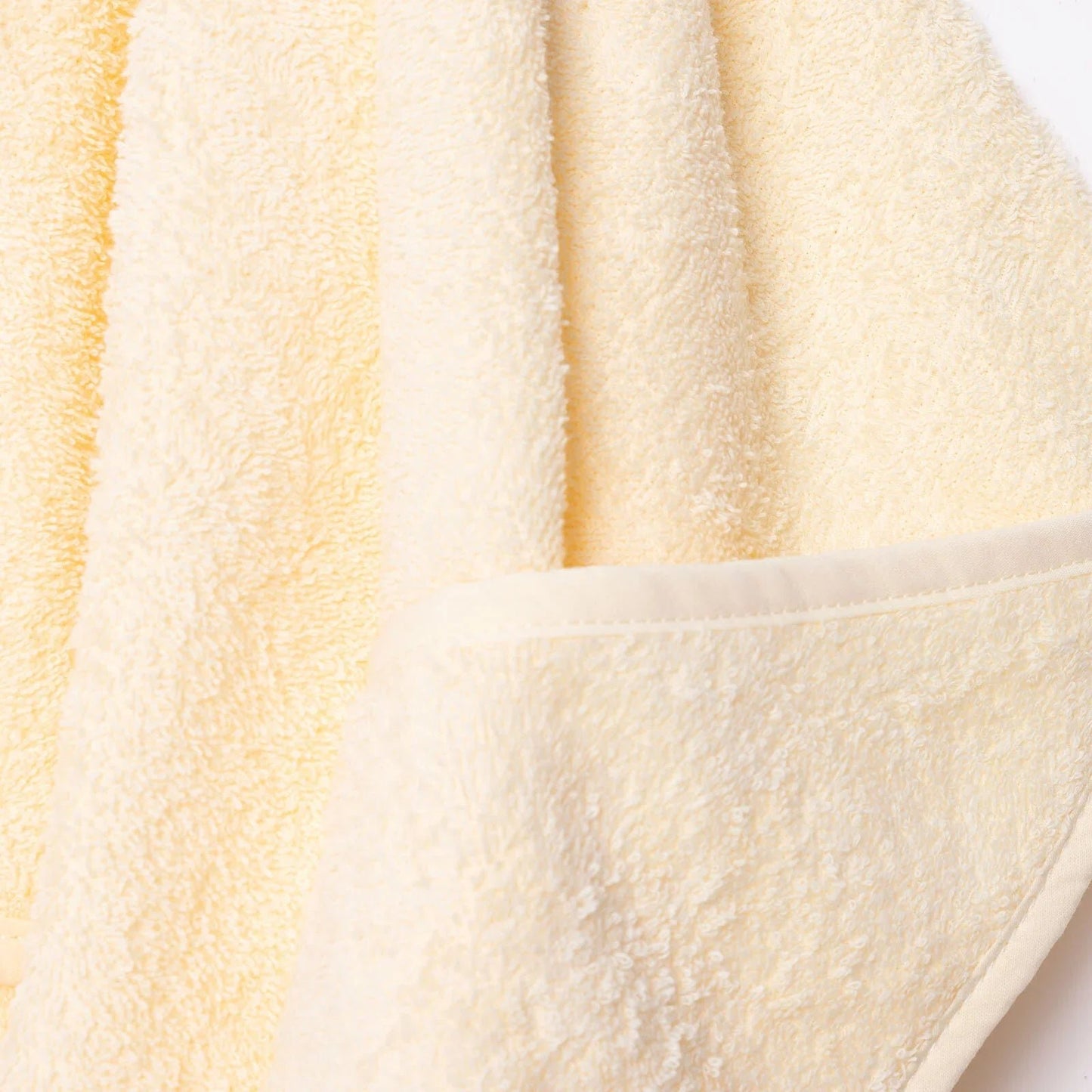 Little Dreams Girl Baby Towel - Yellow - mezetto