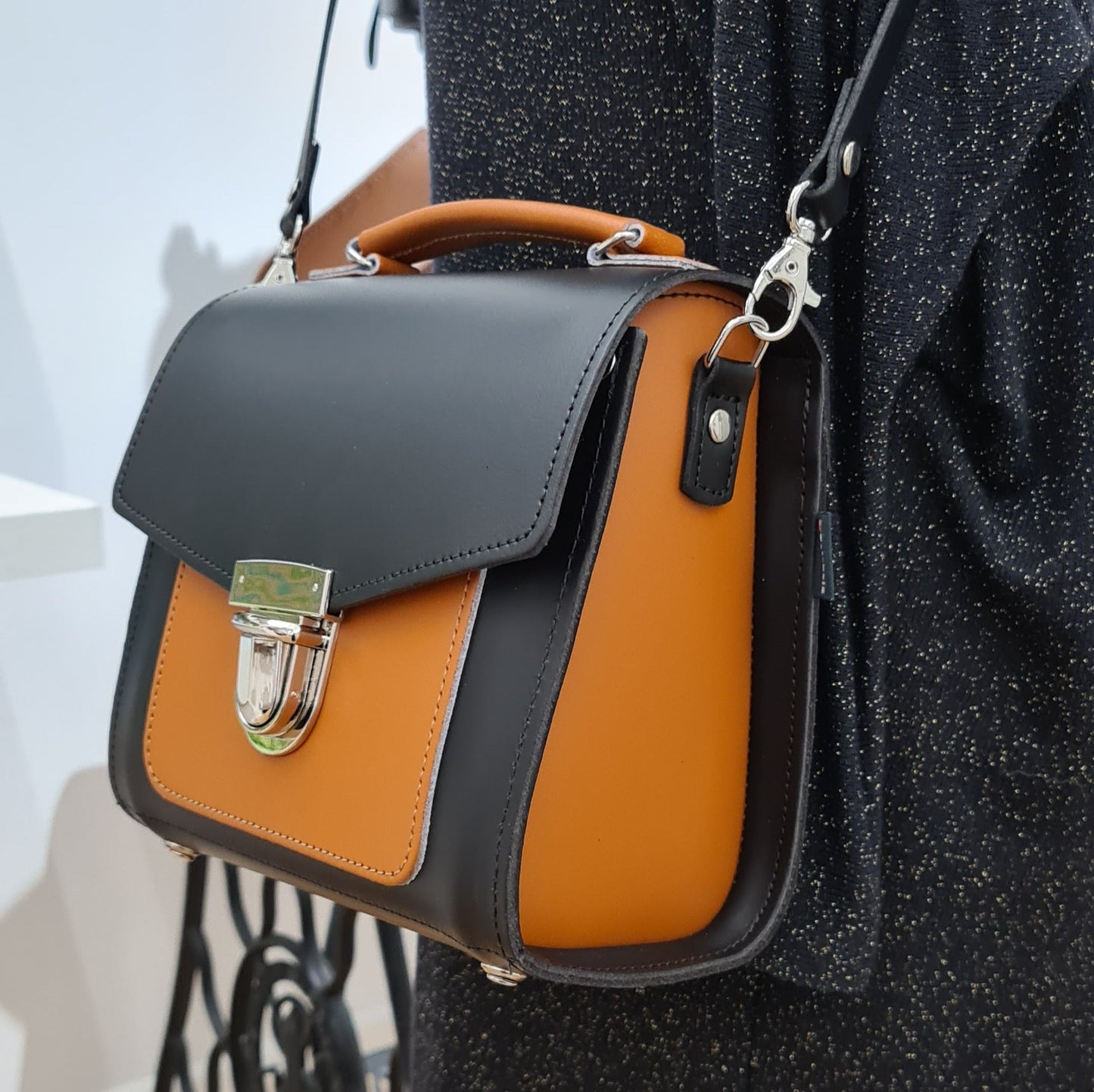 Handmade Leather Two Tone Sugarcube Handbag Black - Burnt Orange-4