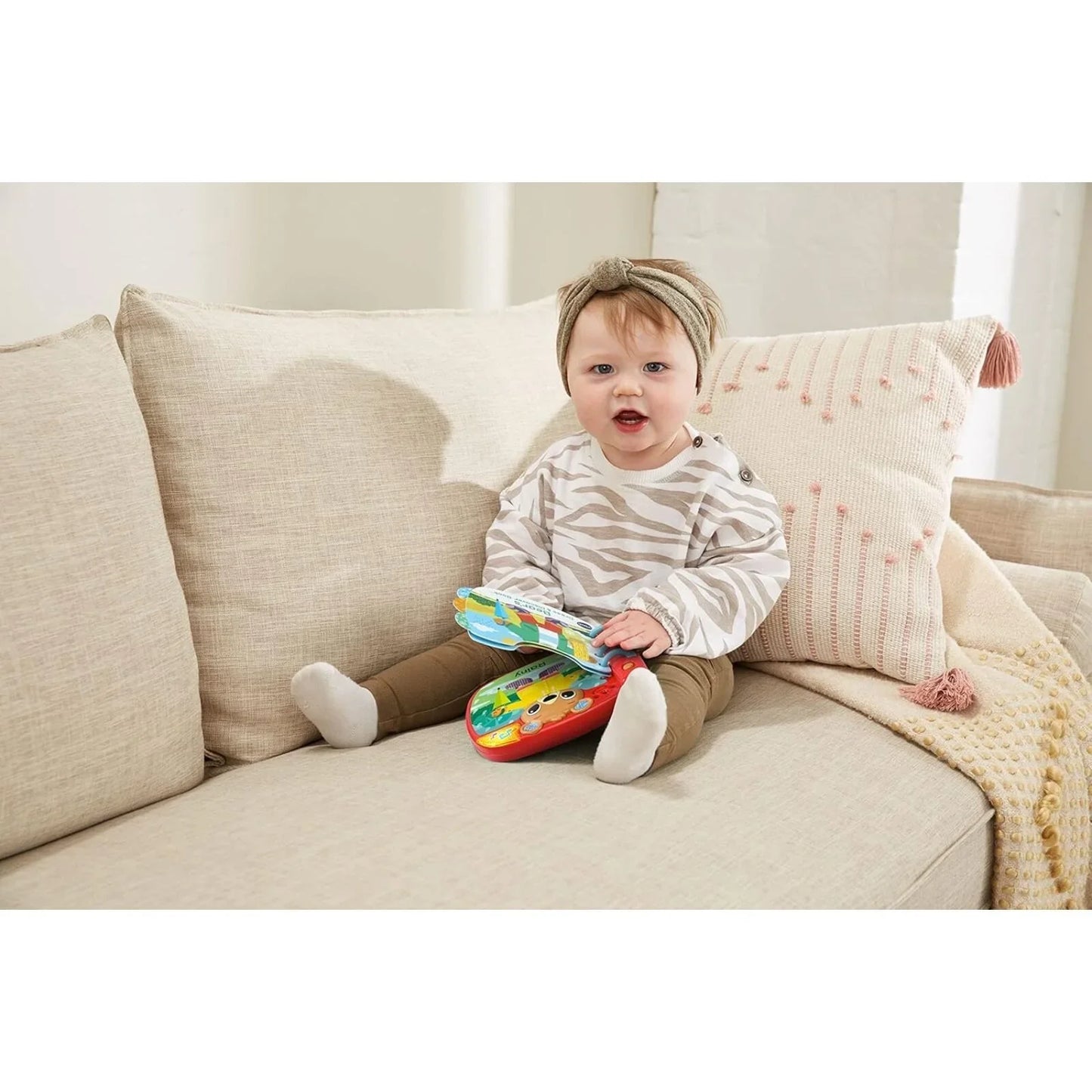 VTech Four Seasons Dress-Up Book