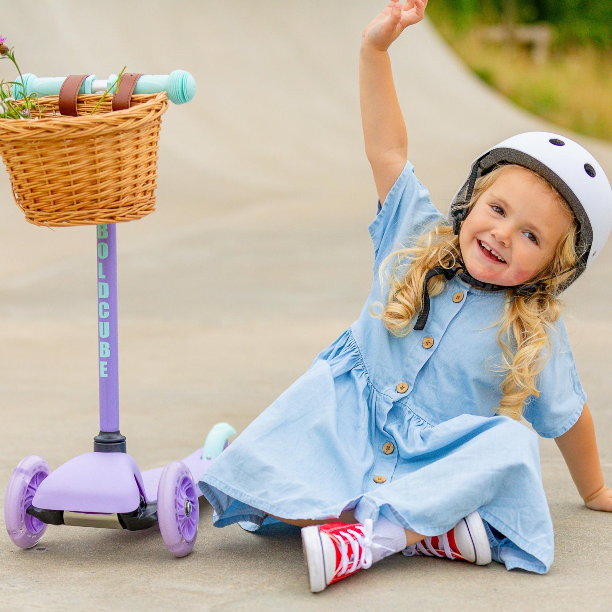 Lilac - Teeny 3 Wheel Scooter - mezetto