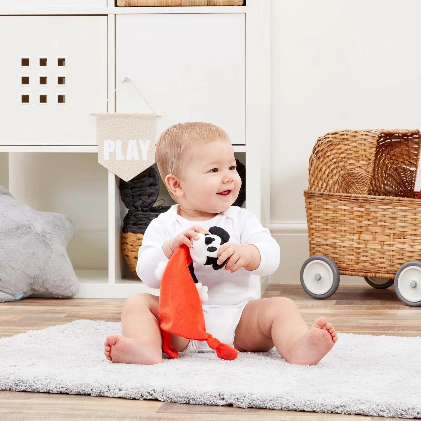 Disney Mickey Mouse & Friends Comfort Blanket