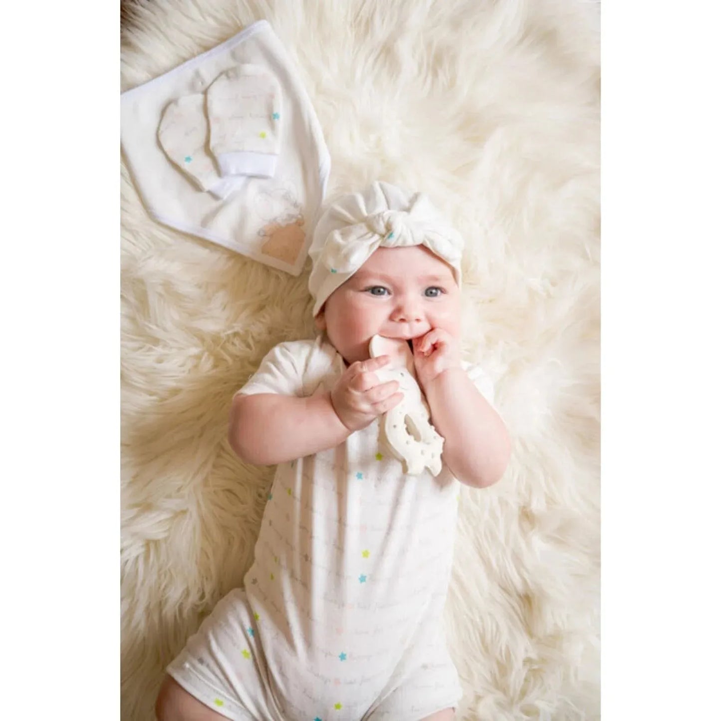 Tikiri Meiya the Mouse New Born Baby Gift Starter Set