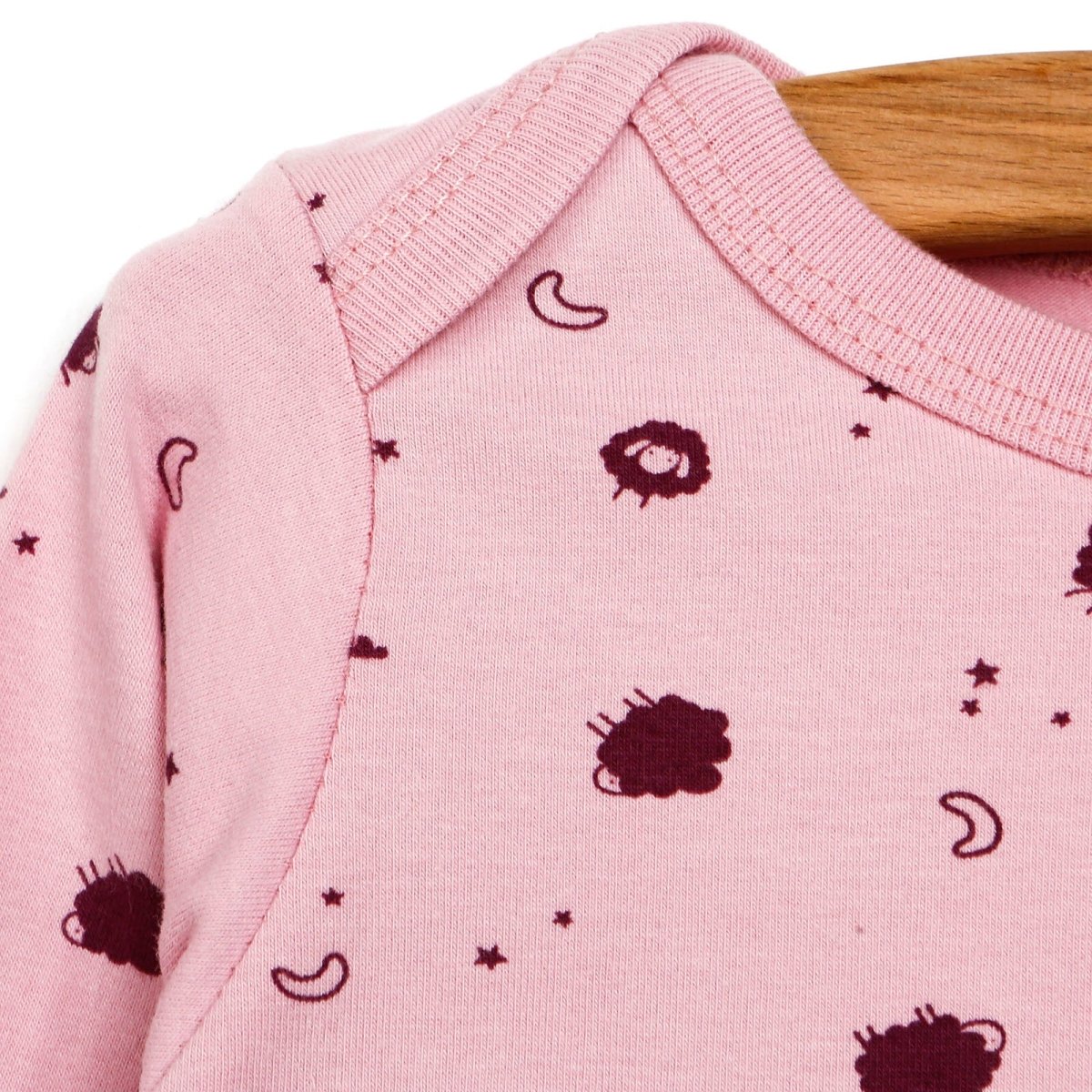 HelloBaby Basic Collared Neck Pyjamas Set