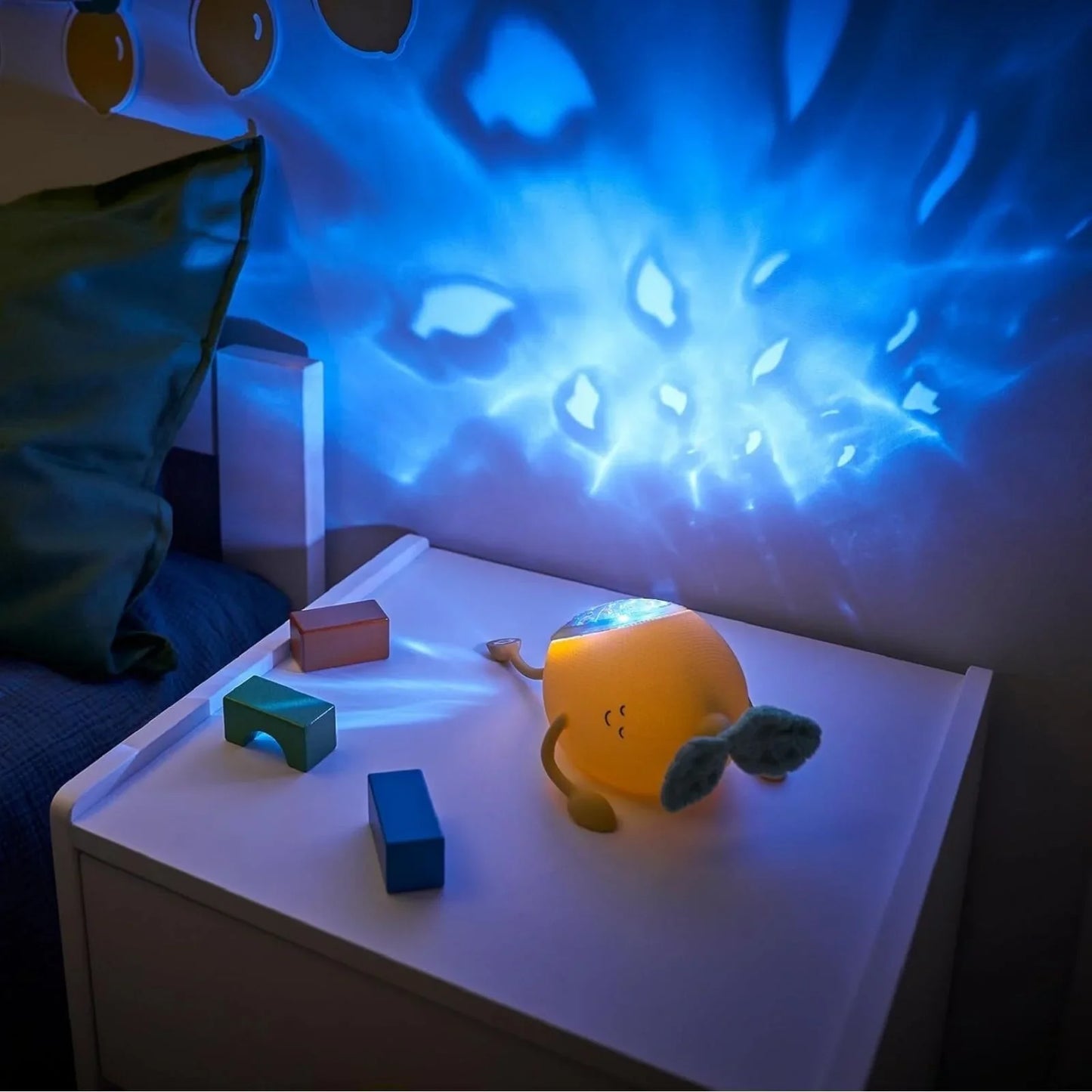 Badabulle Basil Silicone Projection Night Light