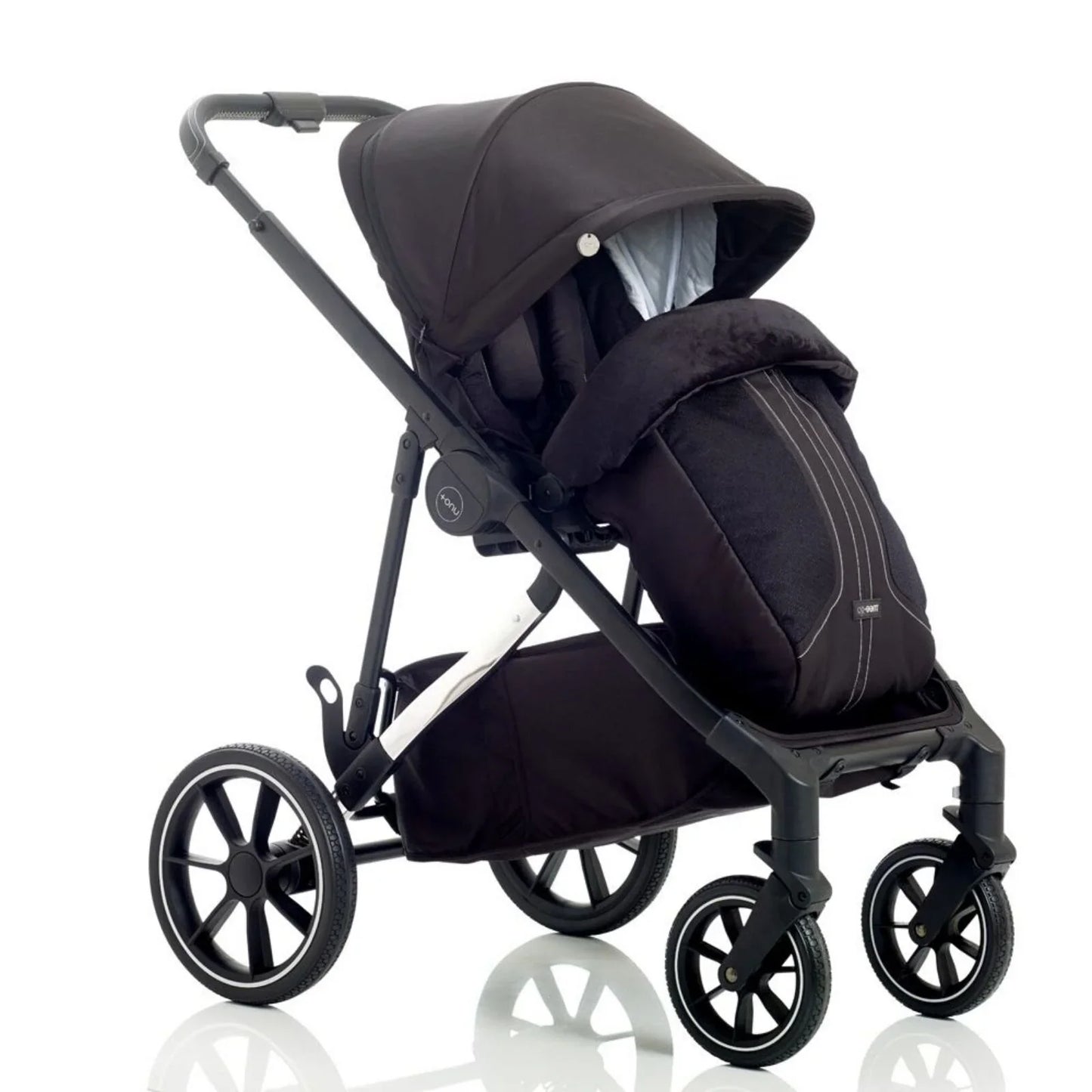 Mee-Go UNO Plus 3-in-1 with ISOFIX Base Travel System - Black/Chrome