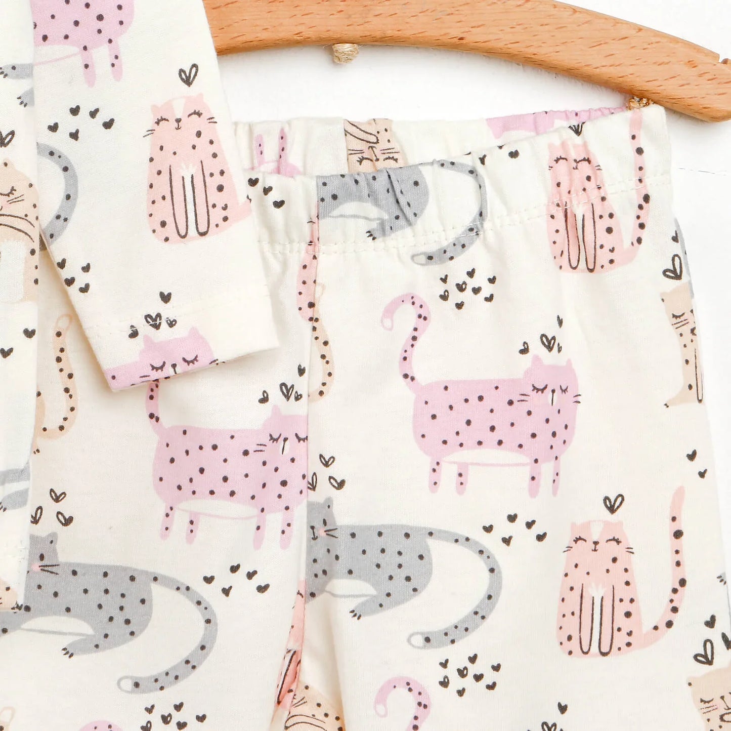 HelloBaby Basic Baby Girl Pyjamas Set - Multicolour