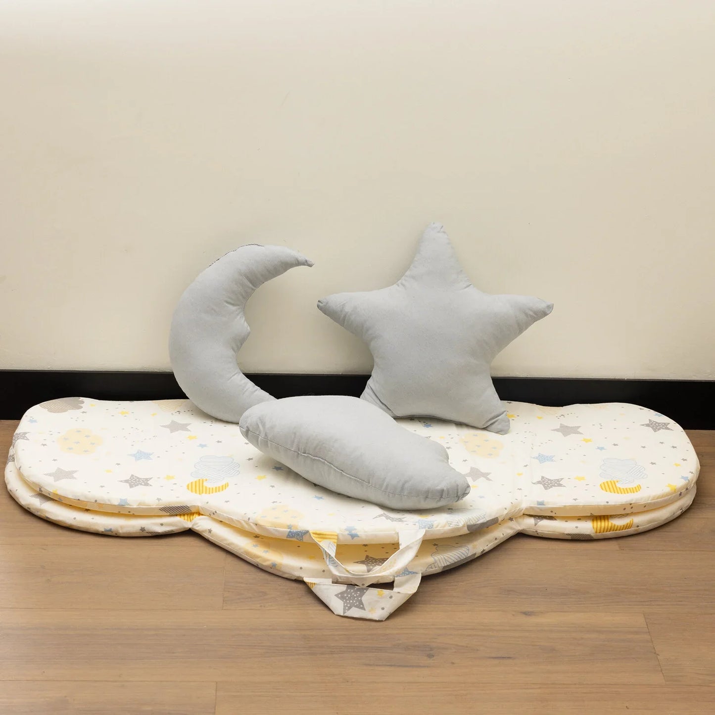 Markaev Unisex Baby Standart Corner Cushion - White