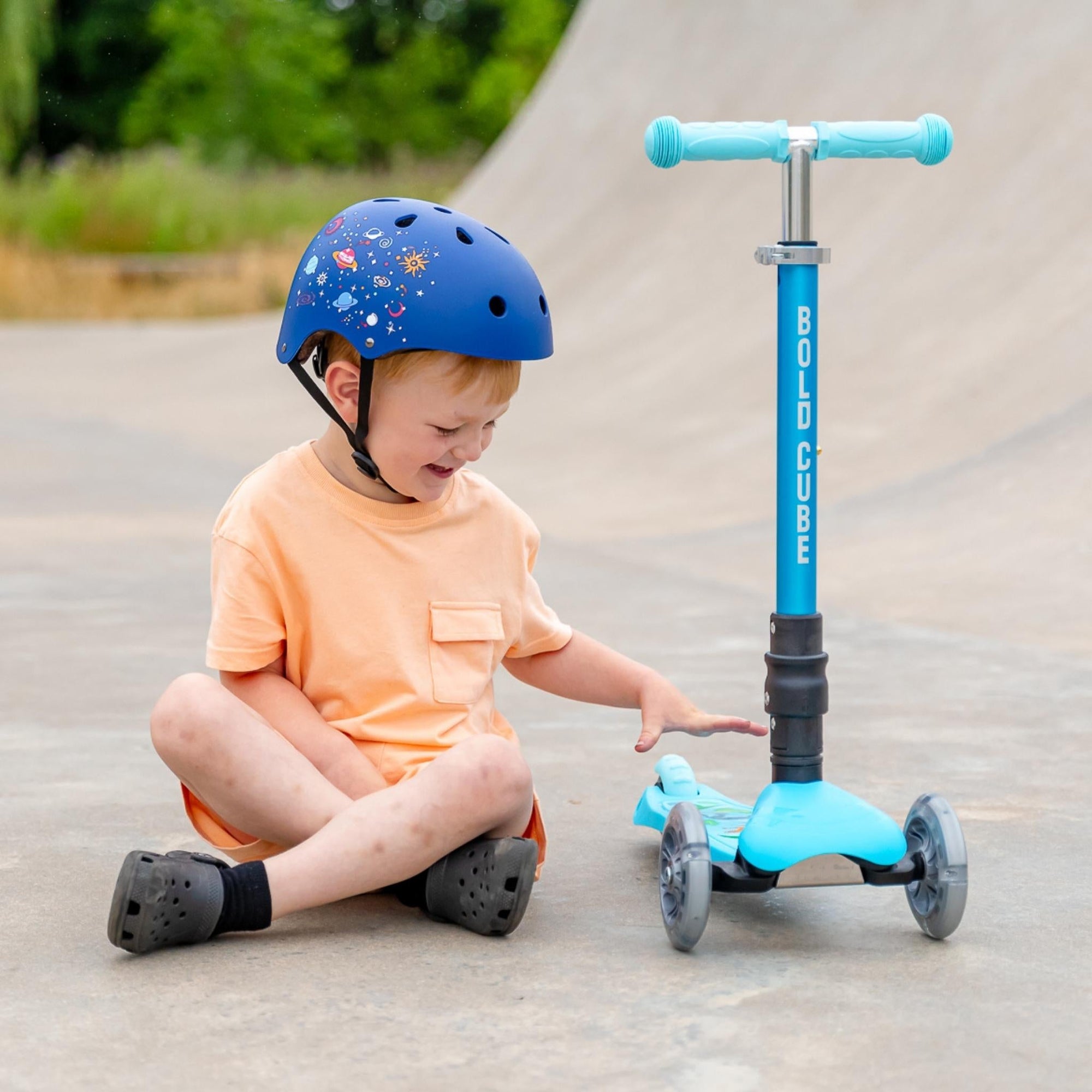 Galaxy Sky Blue - Kids Helmet - mezetto
