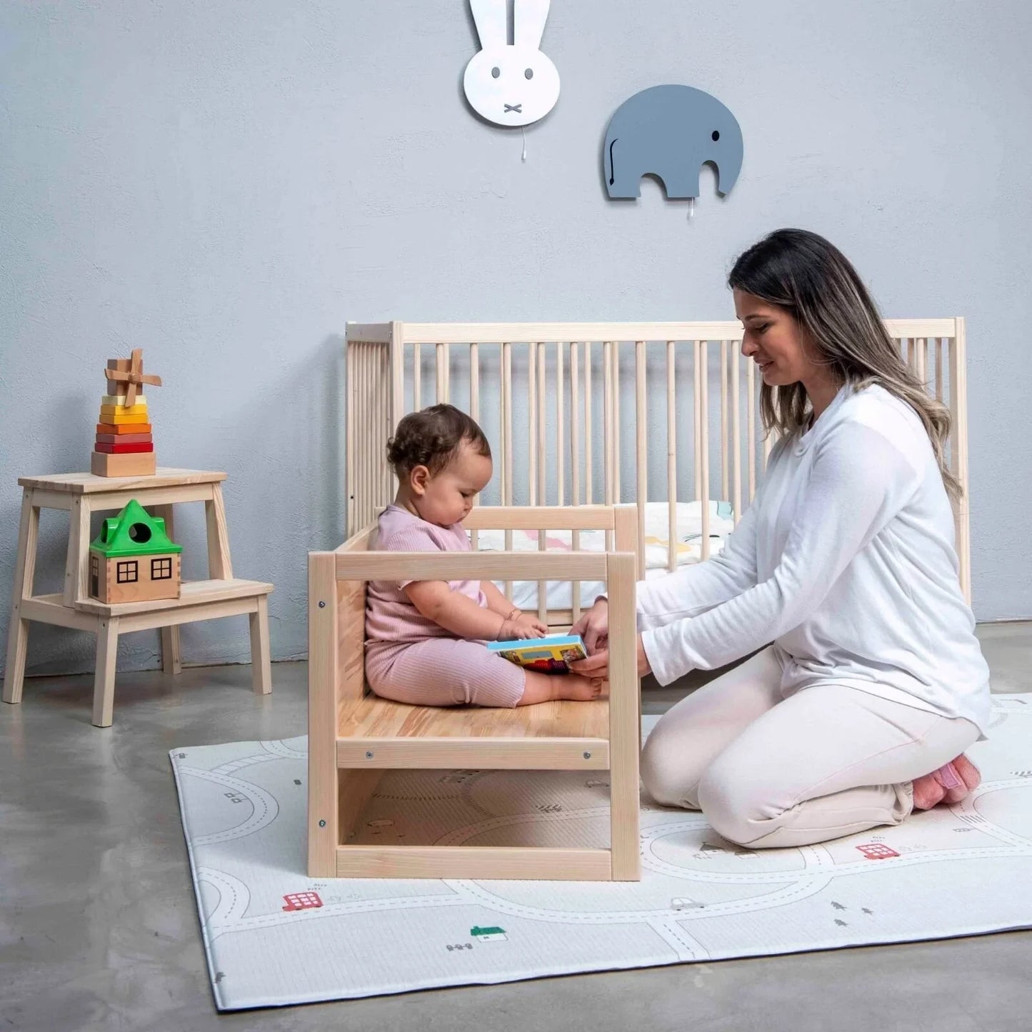 Montessori Wooden Convertable Table & Chair 36,6 cm (W) x 47 cm (H) x 64,5 cm (L)