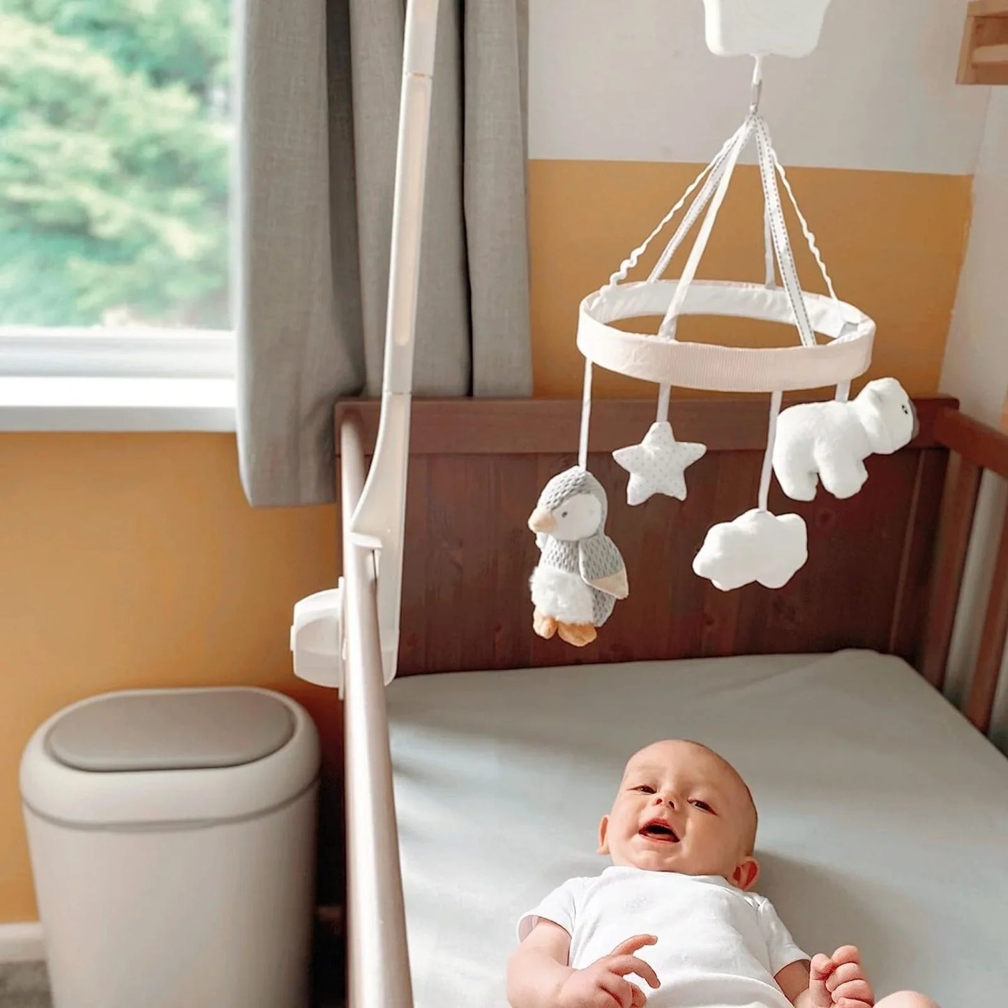 Nuby Penguin Cot Mobile