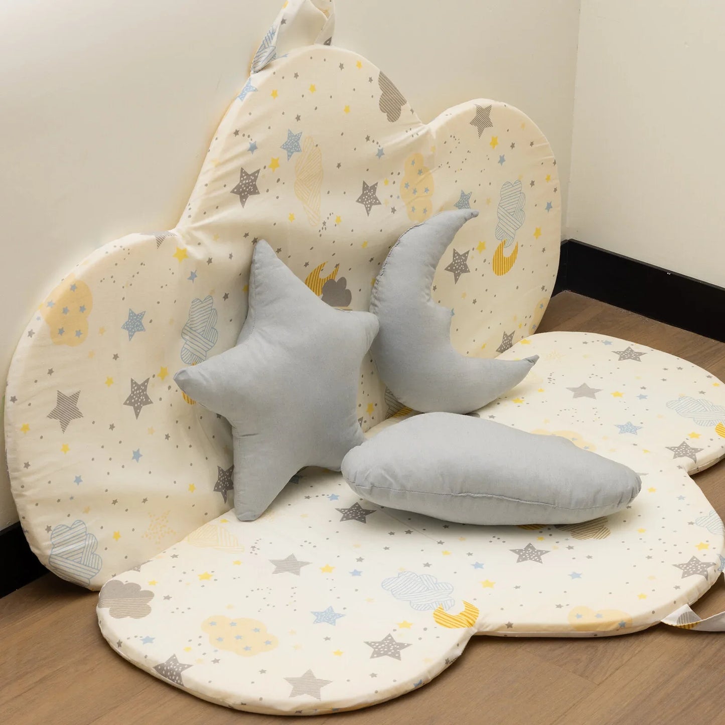 Markaev Unisex Baby Standart Corner Cushion - White