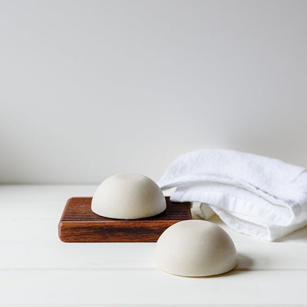 The Restoring One - solid conditioner bar - mezetto