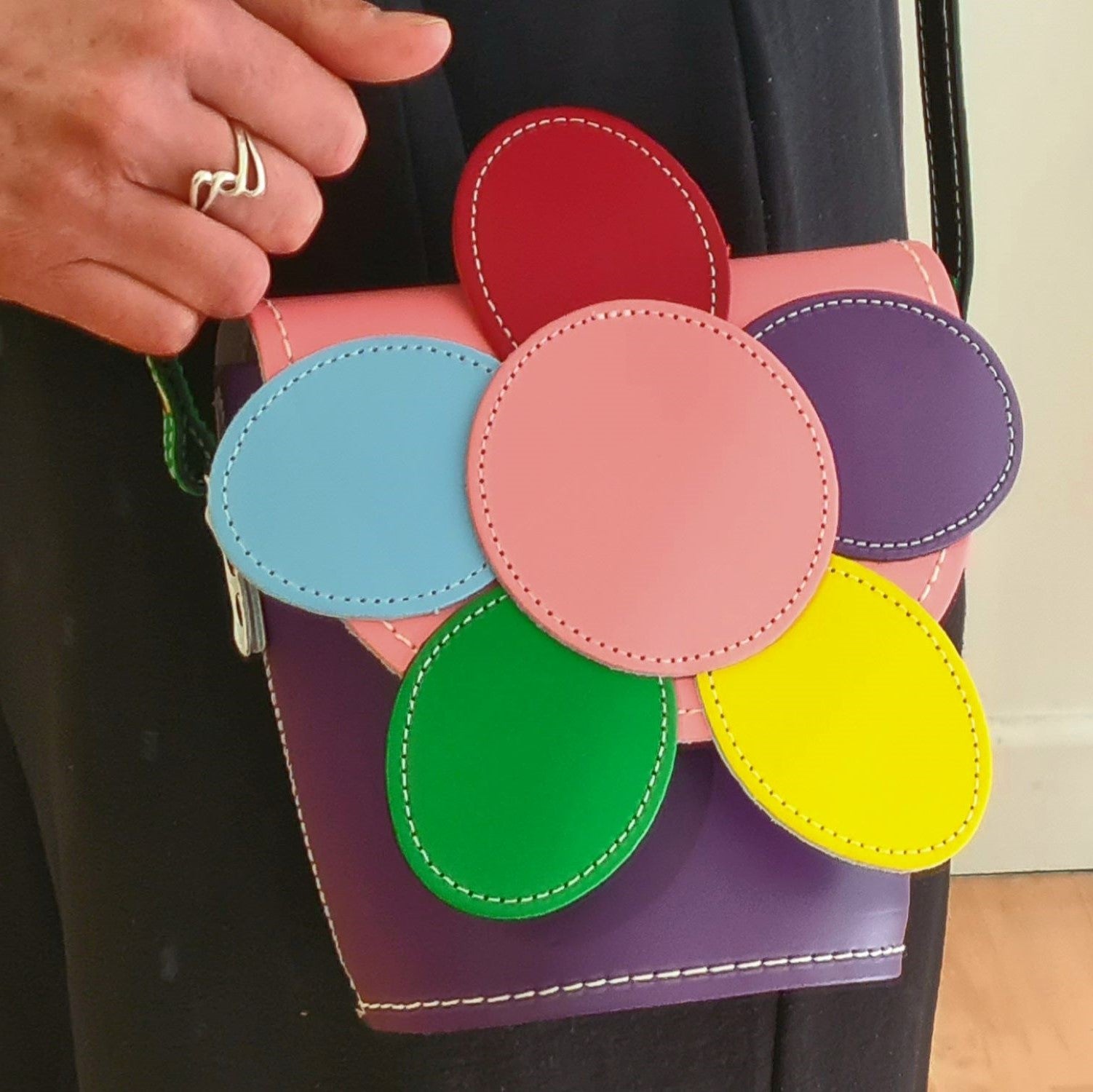 Handmade Leather Daisy Barrel Bag - Classic Kaleidoscope-2