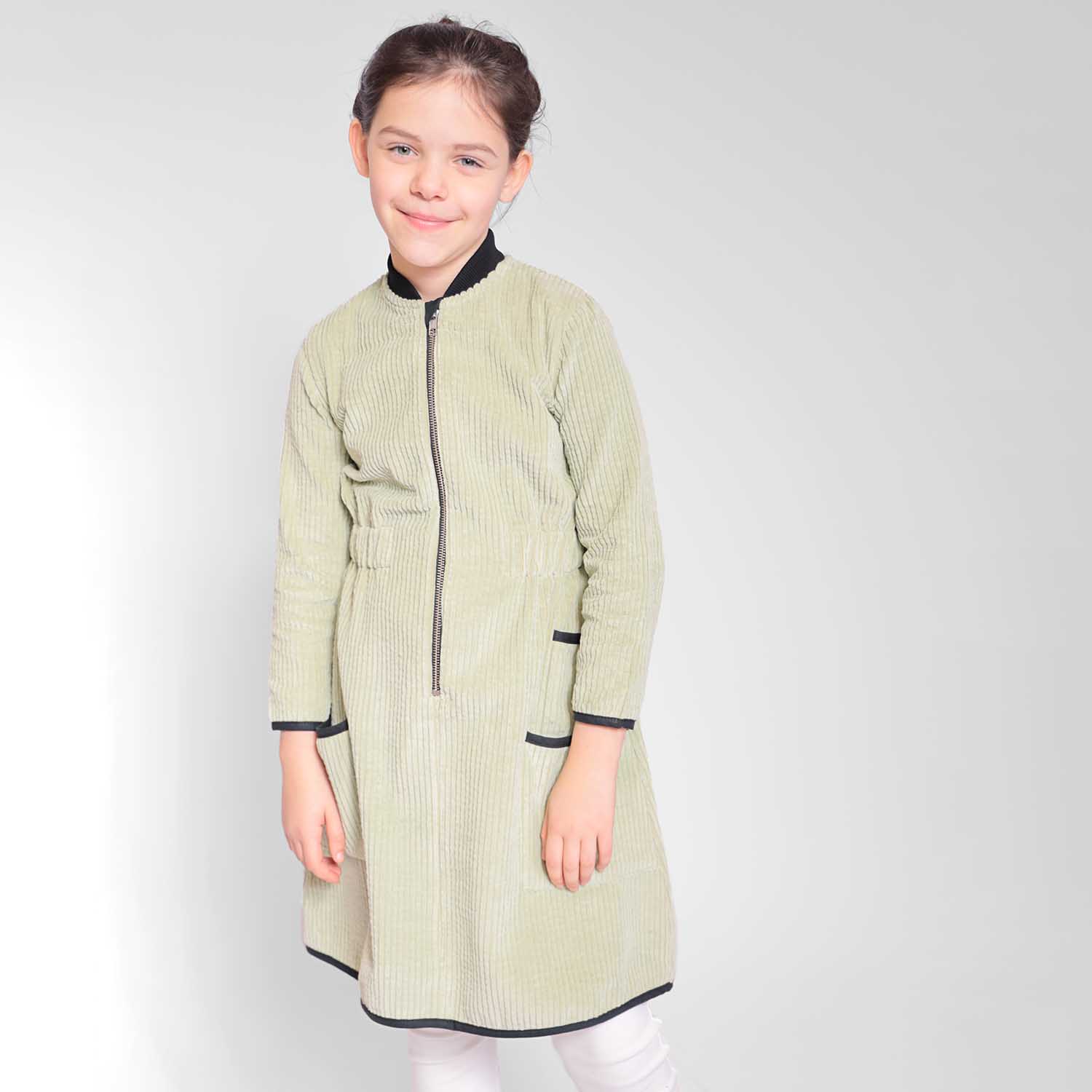 Girls Green Velvet Dress-1