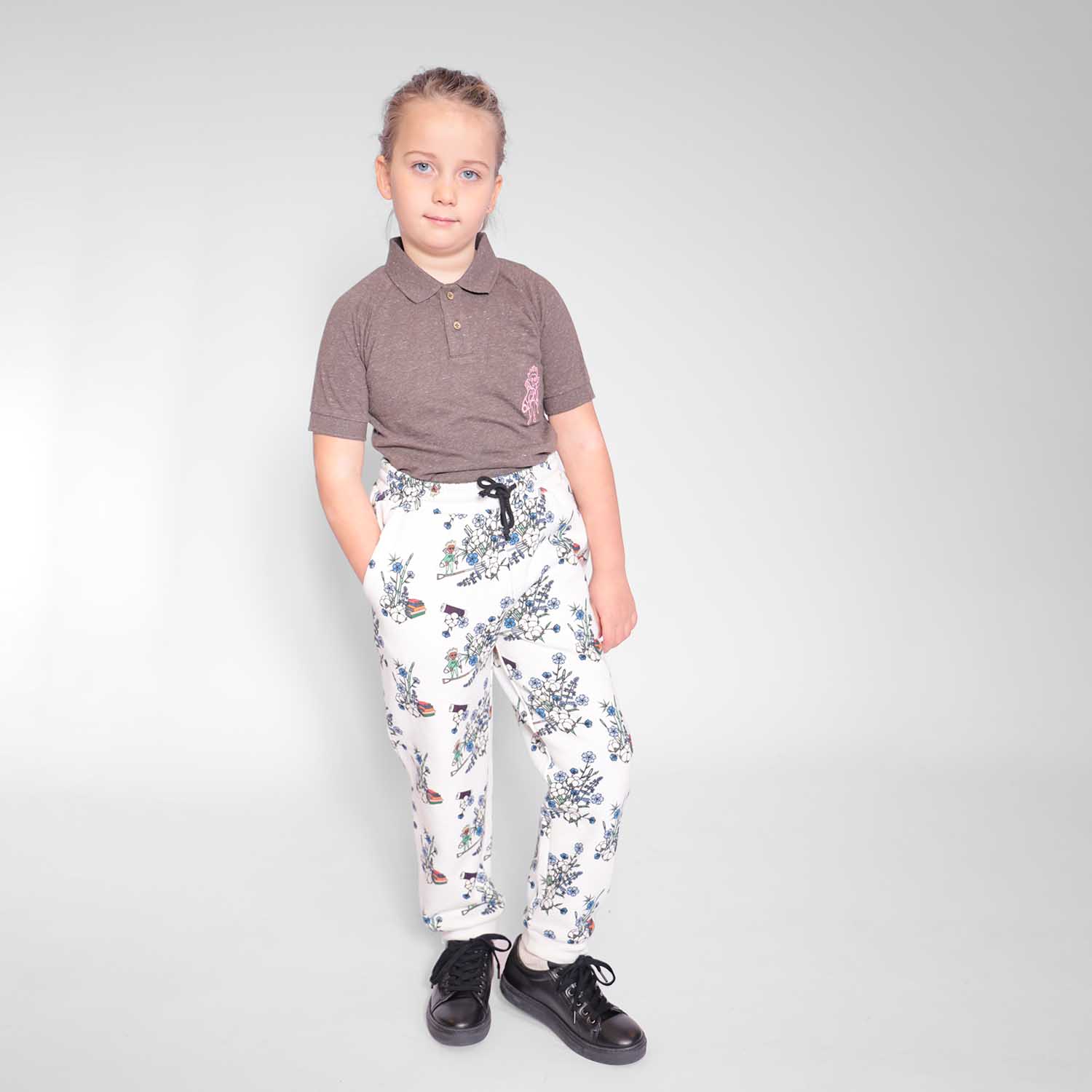 Boys and Girls Sweatpants in White Print-1