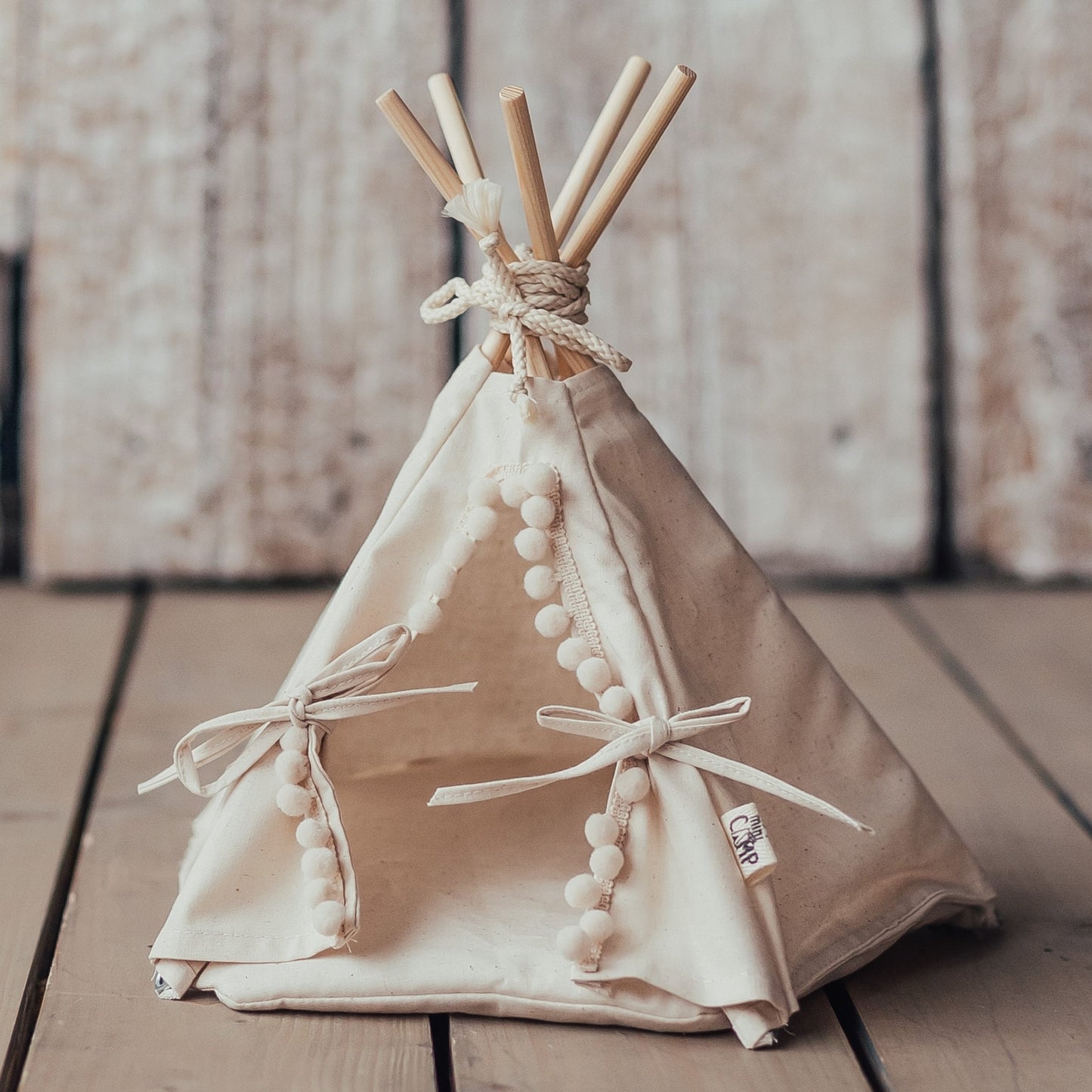 MINICAMP Hedgehog Bed Teepee with Soft Pad in Ecru - Size 4XS