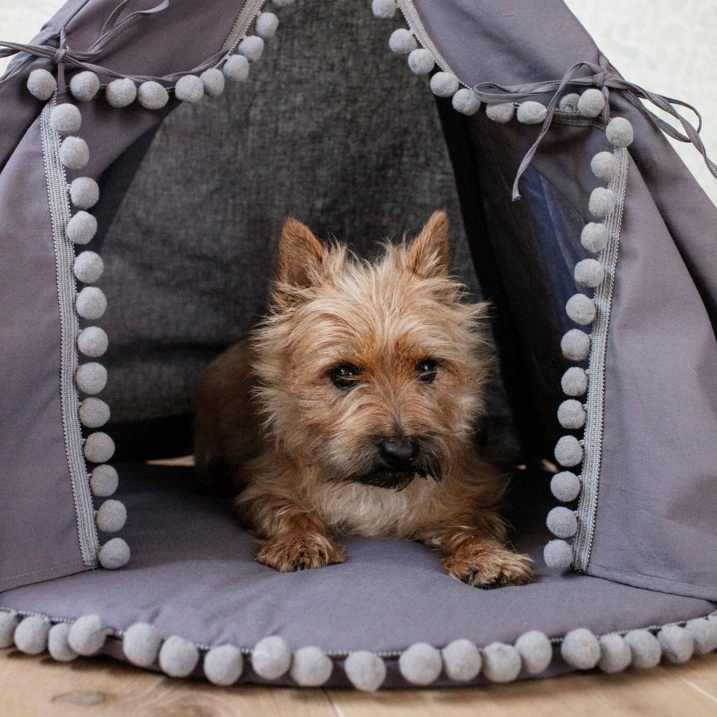 MINICAMP Teepee for Cats, Dogs & Rabbits in Grey with Pompoms – Sizes XS, S, M, L