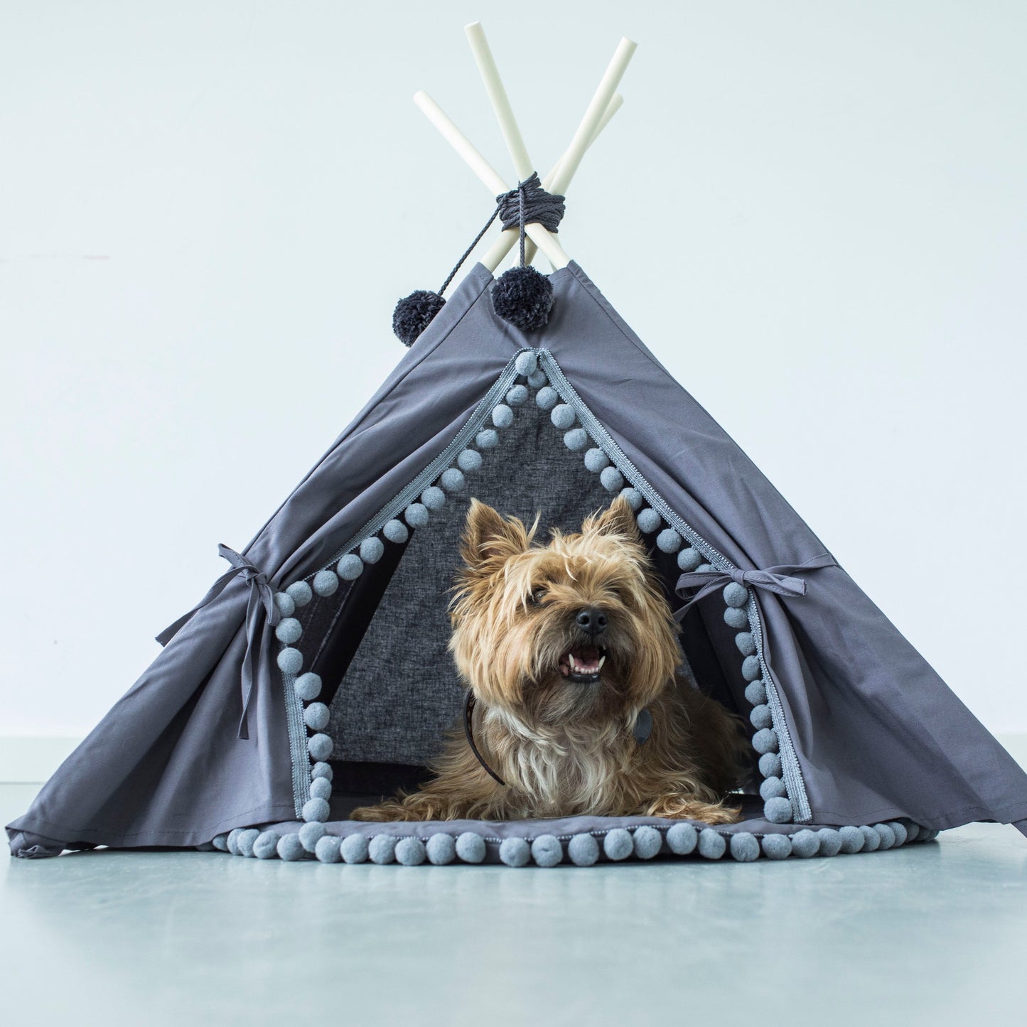 MINICAMP Teepee for Cats, Dogs & Rabbits in Grey with Pompoms – Sizes XS, S, M, L