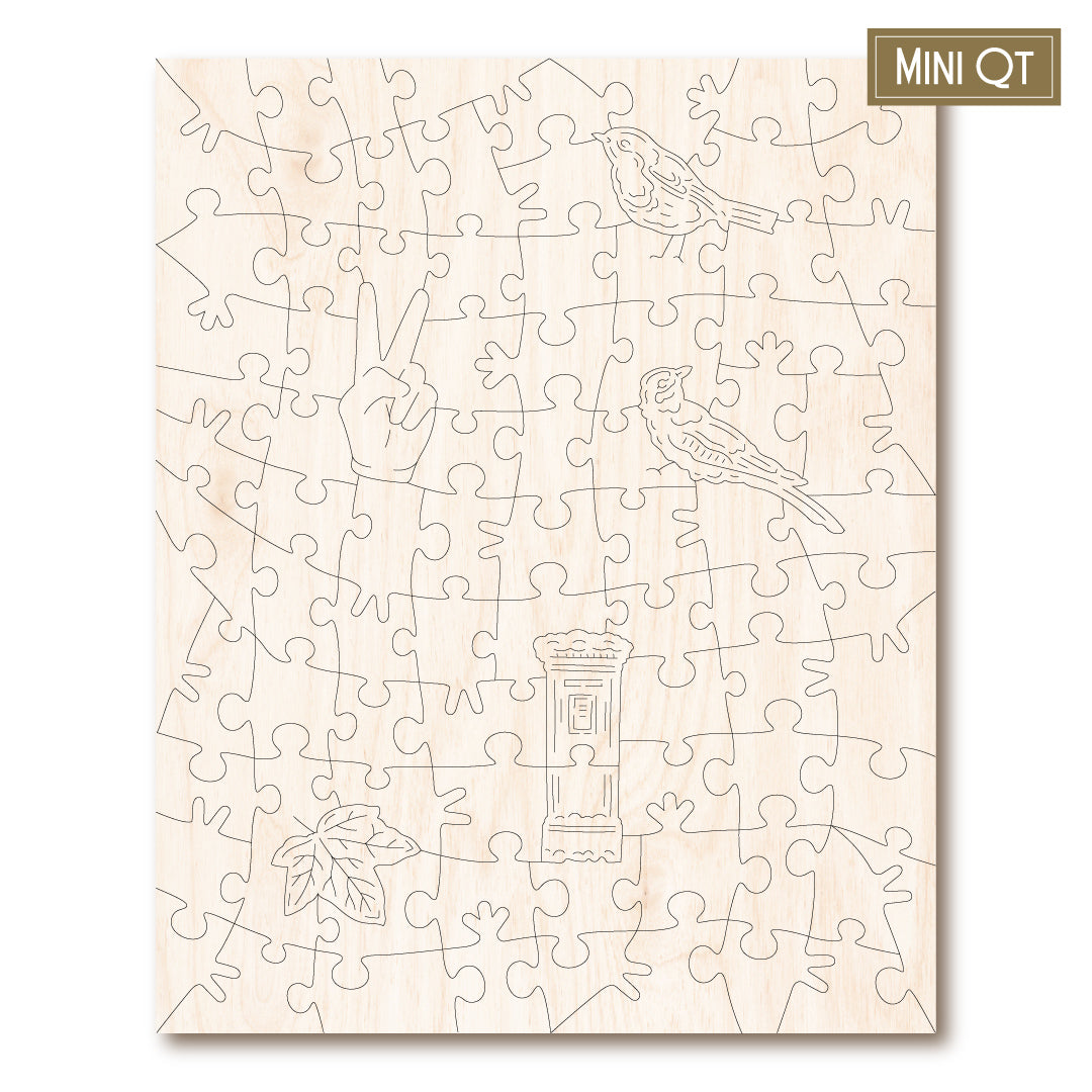 Snowy Postbox MINI QT