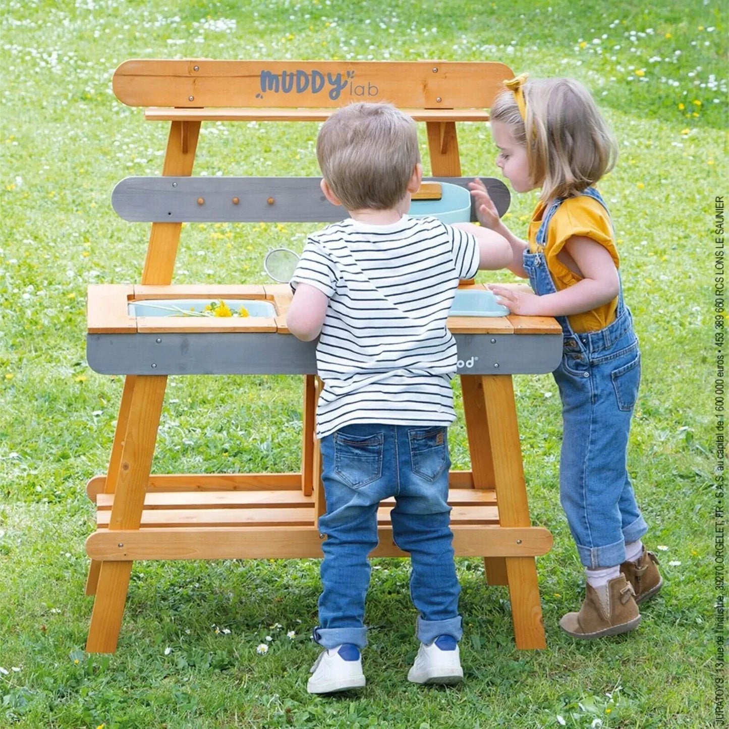 Janod Muddy Lab Outdoor Kitchen