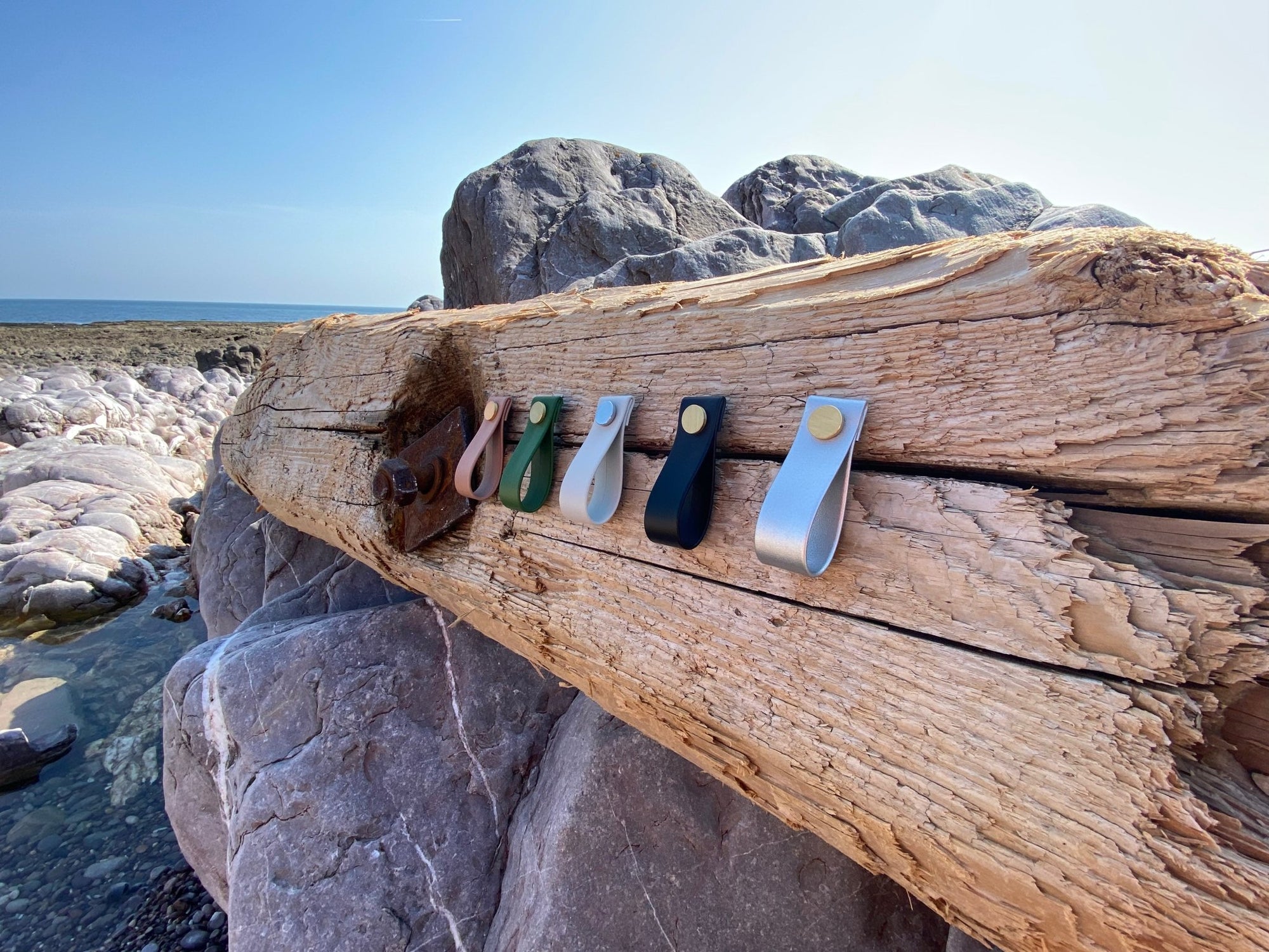 Cupboard door drawer pull, made with apple leather - mezetto