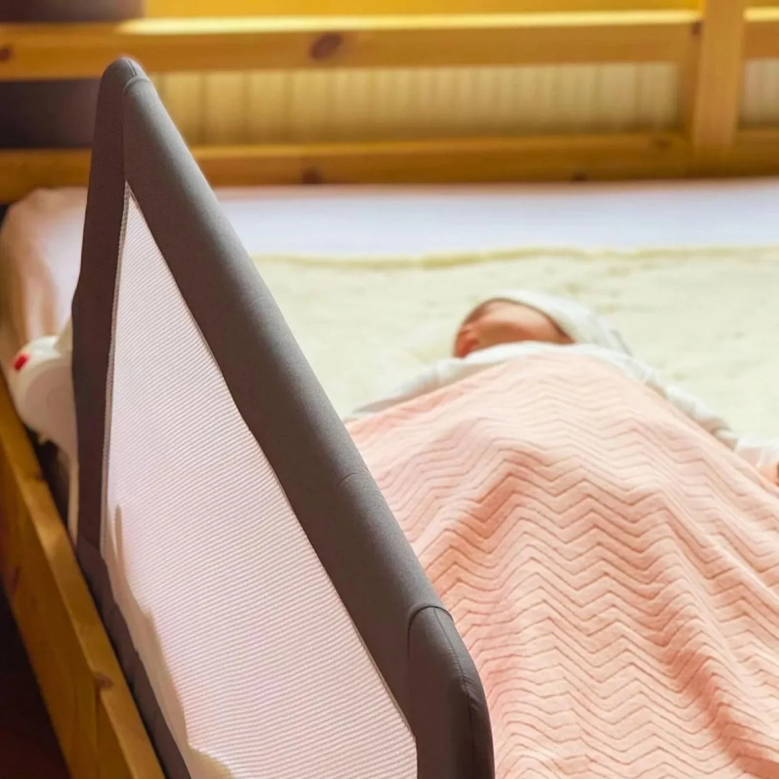 baby plus Bed Rail 120cm - White - mezetto