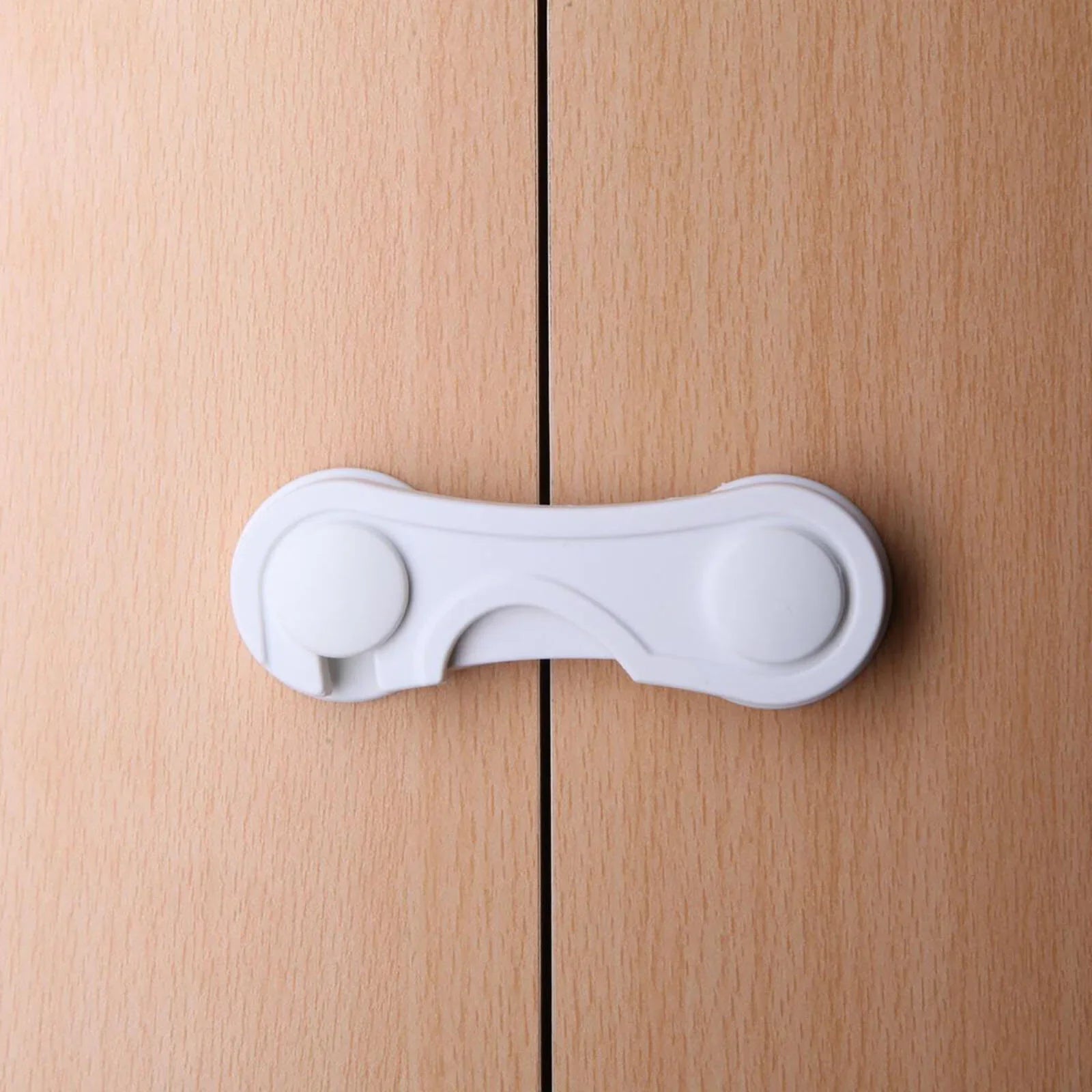 baby plus Cupboard Latch Pack of 2 - mezetto