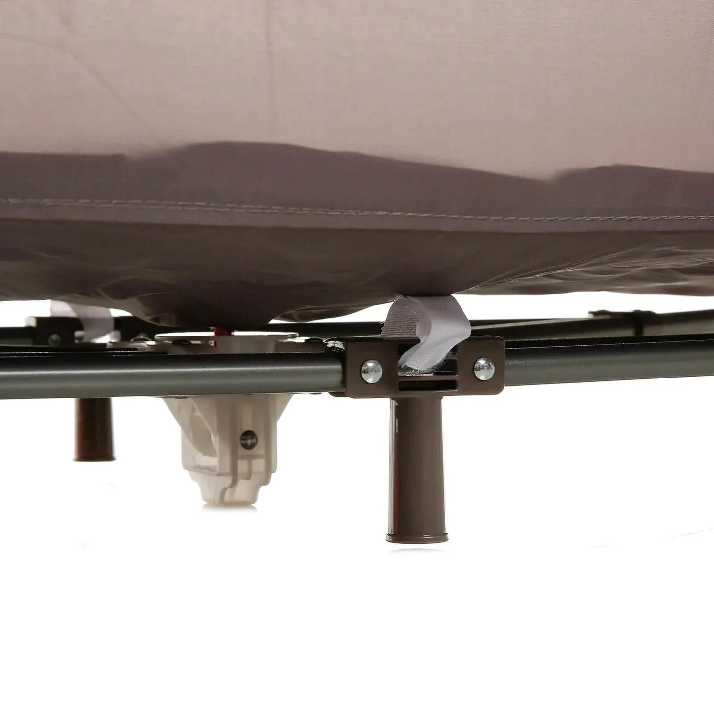 baby plus Eco Travel Cot - Khaki - mezetto