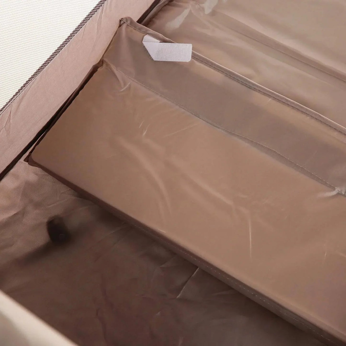 baby plus Eco Travel Cot - Khaki - mezetto