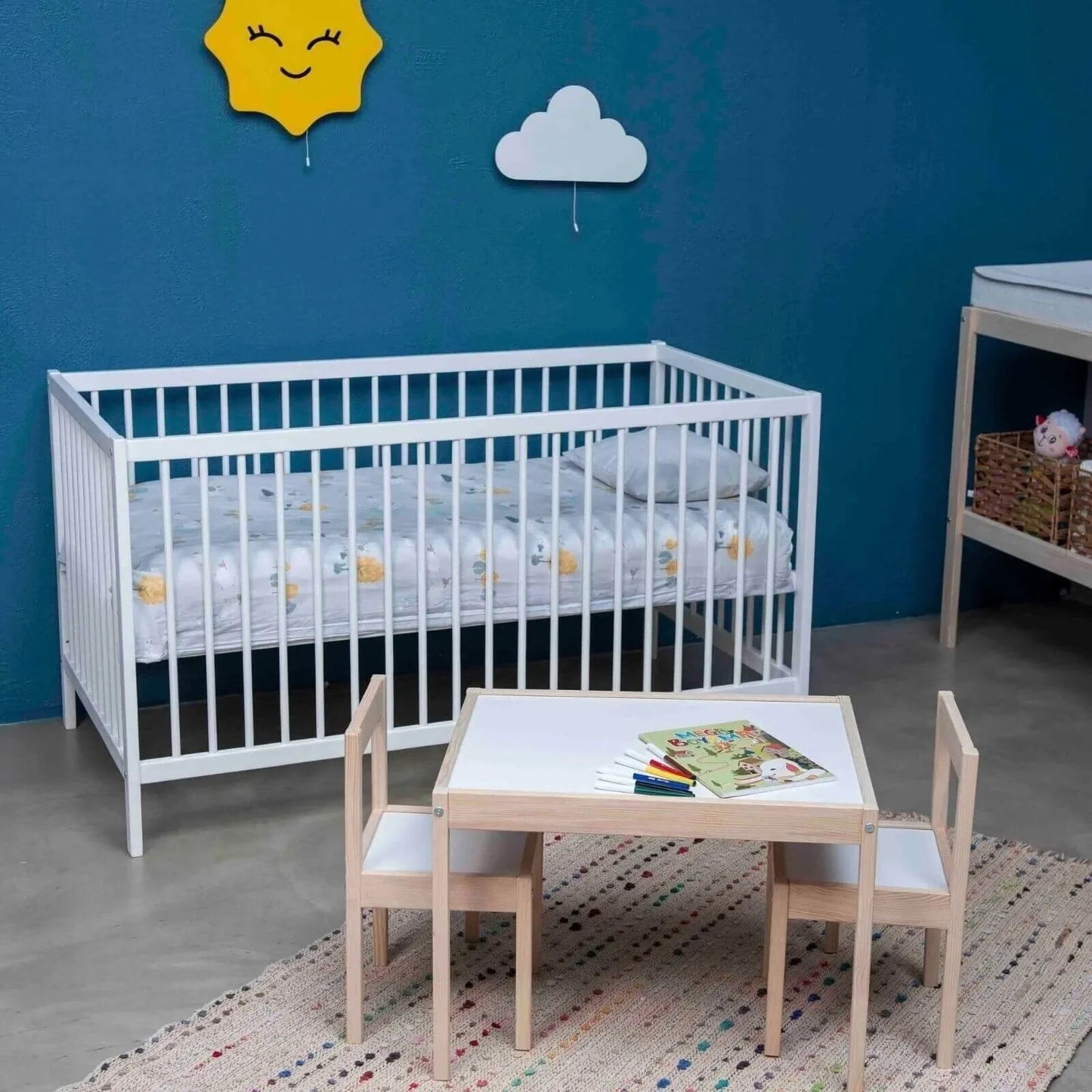 baby toys Montessori Wooden Table & Chair Set - mezetto