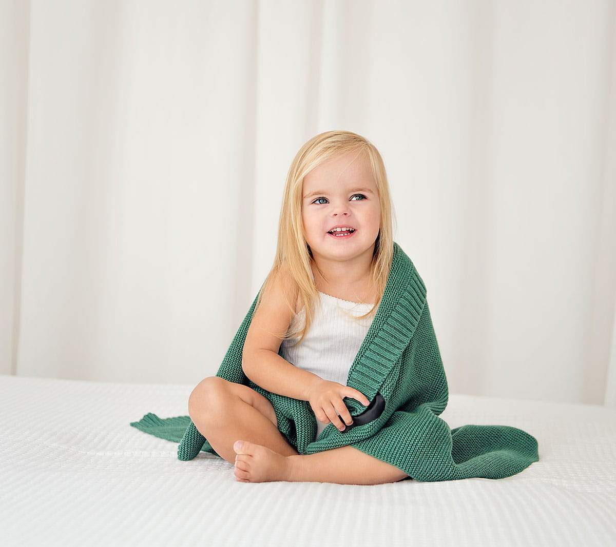 Bamboo baby blanket - Bottle green - Classic knit