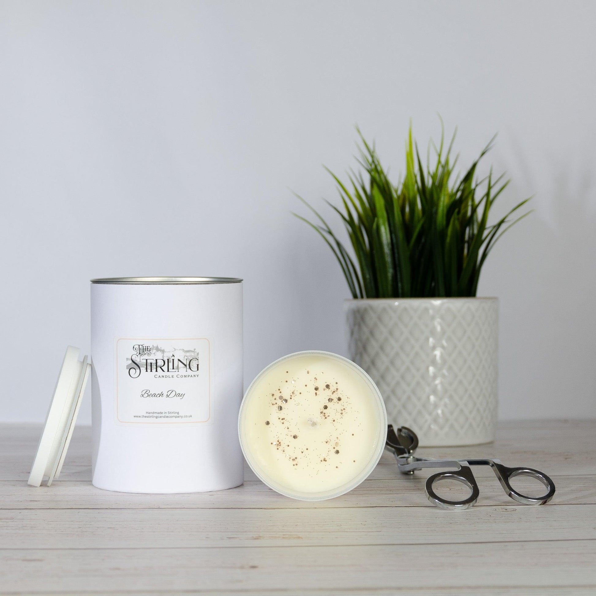 Beach Day - Large Candle - mezetto Shopify Collective The Stirling Candle Company