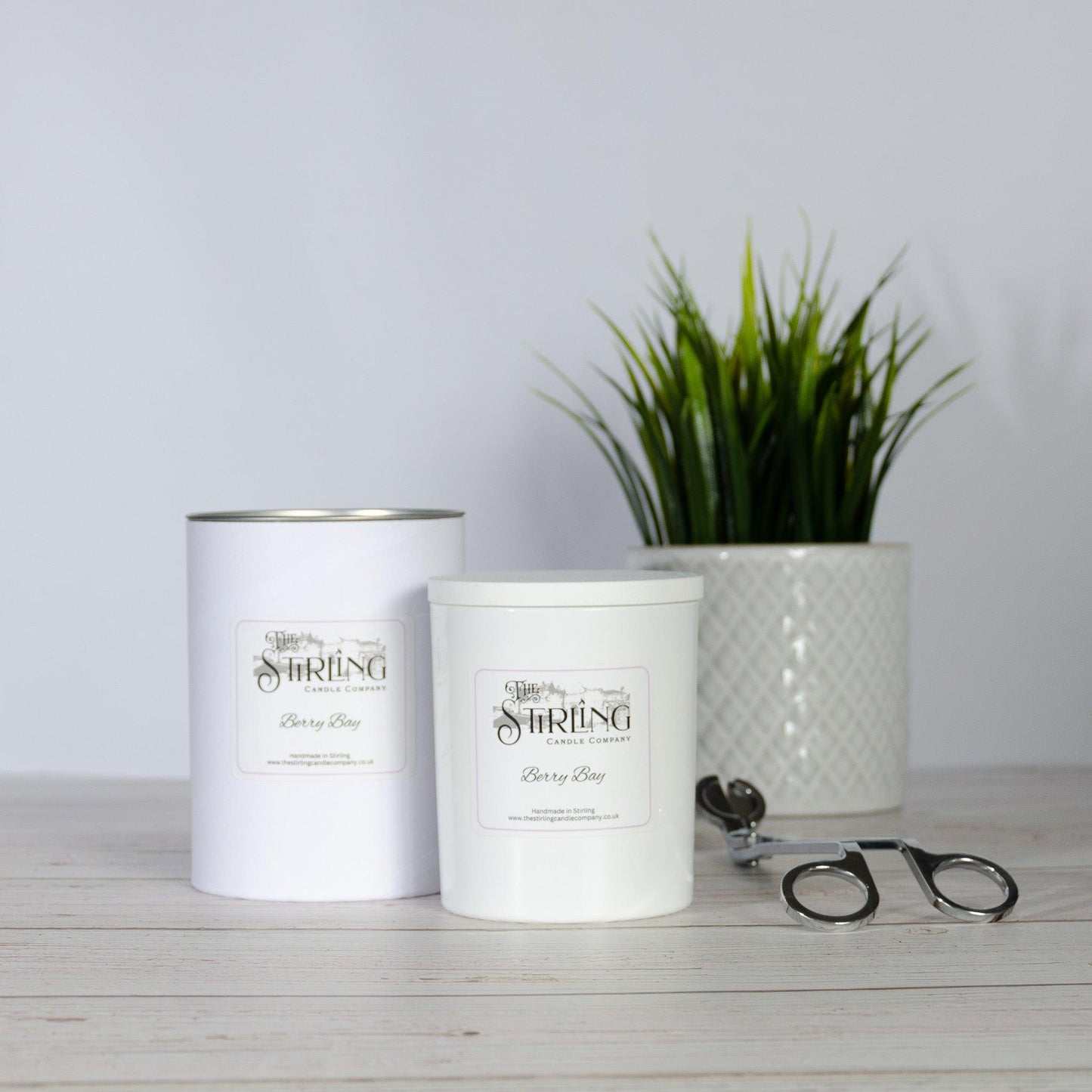 Berry Bay - Large Candle - mezetto Shopify Collective The Stirling Candle Company