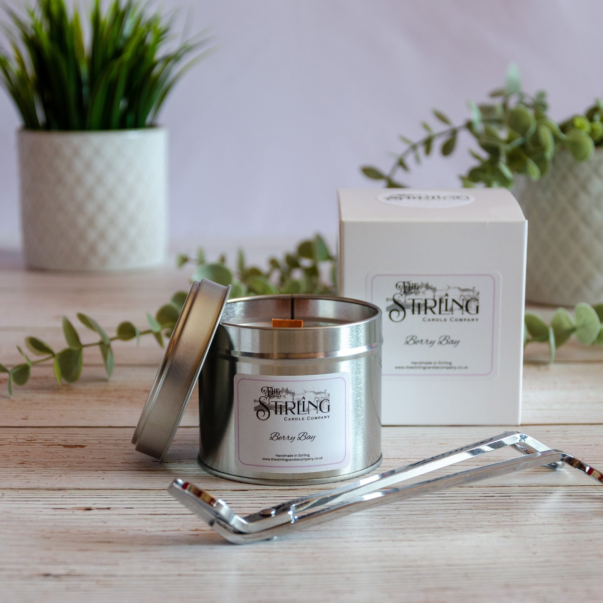 Berry Bay - Travel Tin Candle - Wooden Wick - mezetto Shopify Collective The Stirling Candle Company