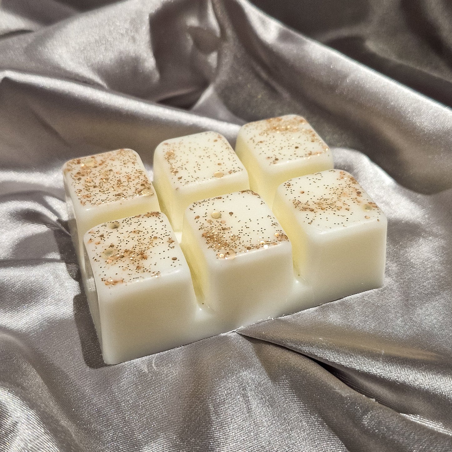 Blushing Orchid - Wax Melt Clamshell - mezetto Shopify Collective The Stirling Candle Company