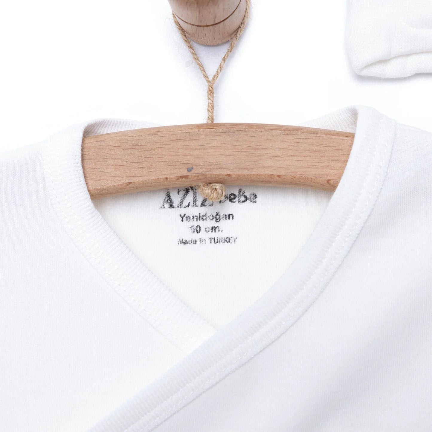 Aziz Bebe Suzene Embroidered 5 Piece Newborn Starter Set - Ecru