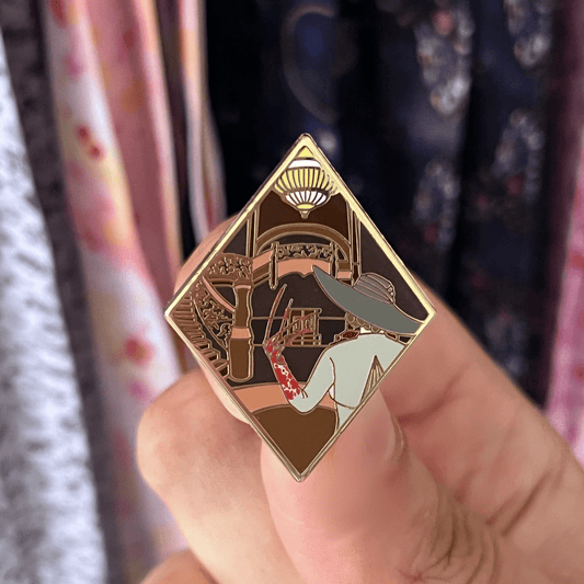 Castle Dimitrescu - mezetto Lunamise Lunamise