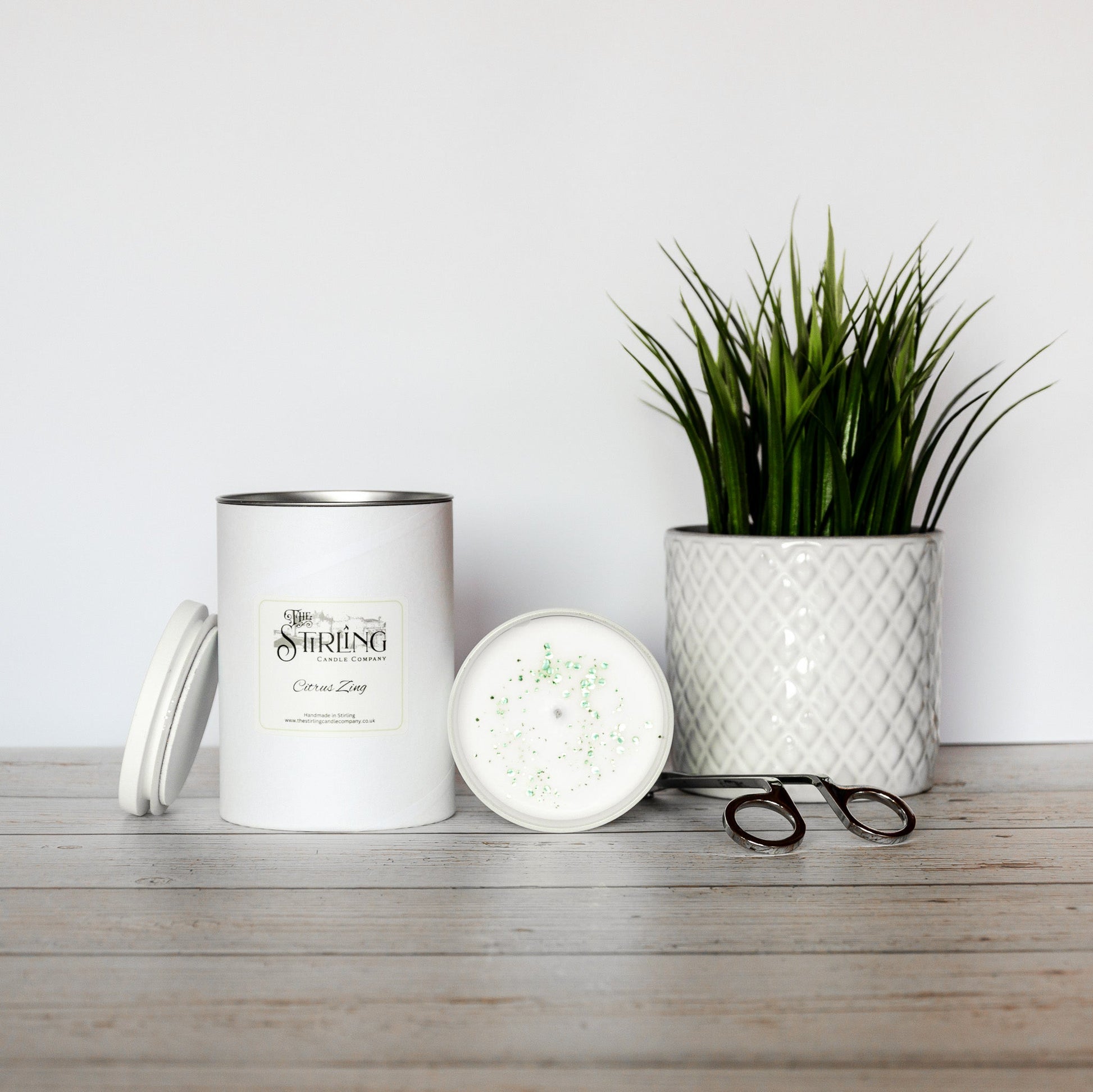 Citrus Zing - Large Candle - mezetto Shopify Collective The Stirling Candle Company