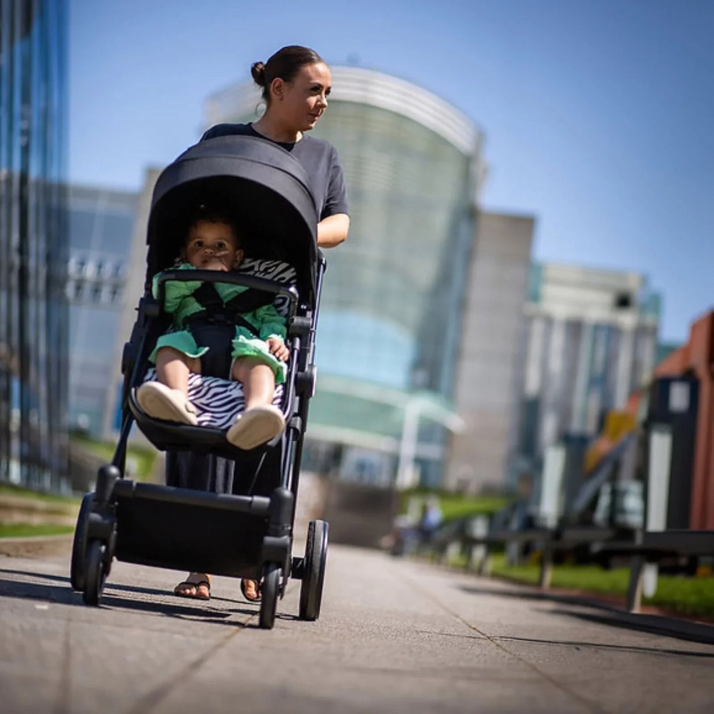 Red Kite Push Me Savanna i-Size 3-in-1 Travel System - Zebra