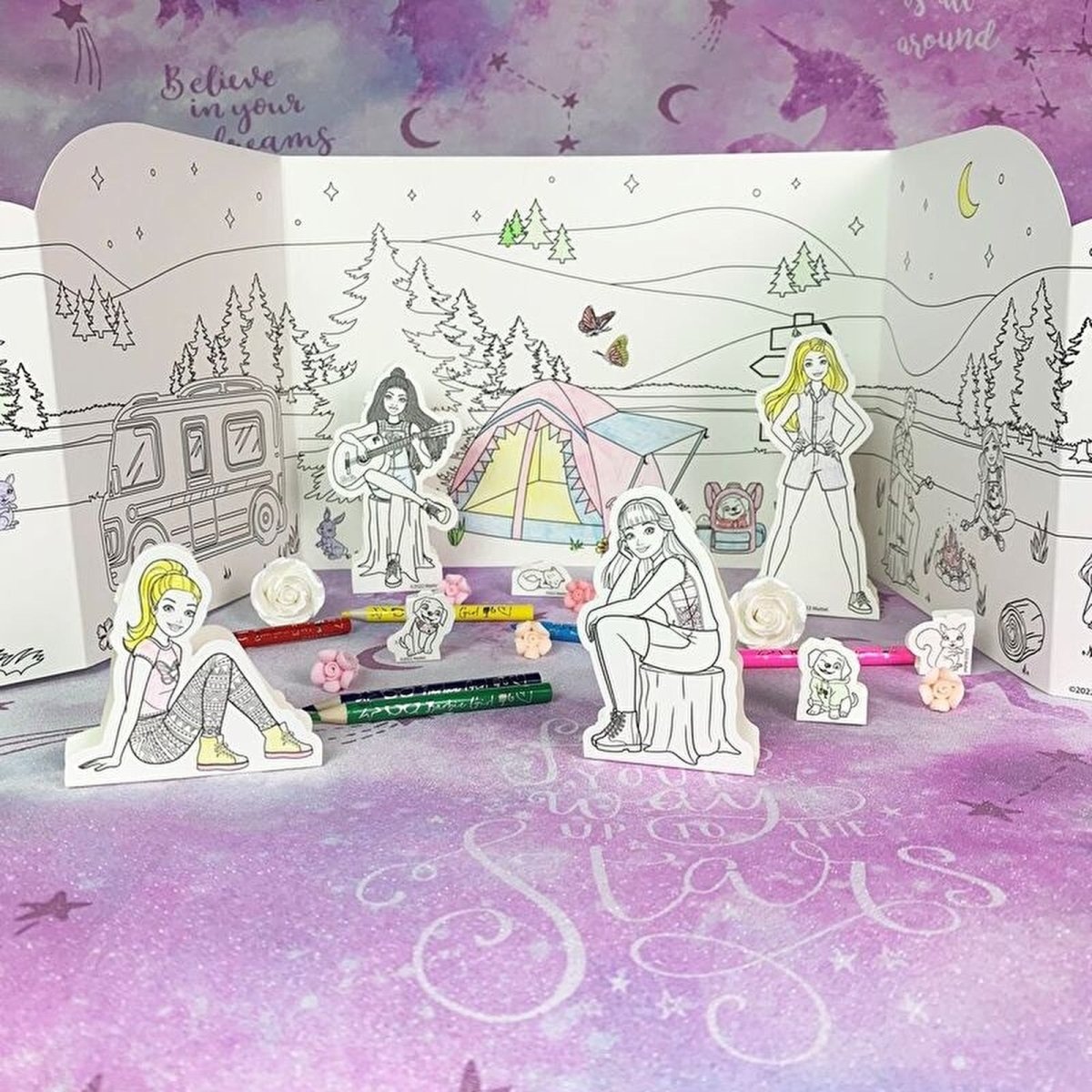 Barbie A4 Make & Colour Barbie Camping set