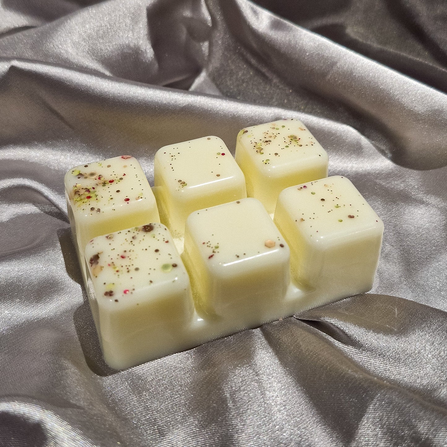 Dark Honey & Sandalwood - Wax Melt Clamshell - mezetto Shopify Collective The Stirling Candle Company